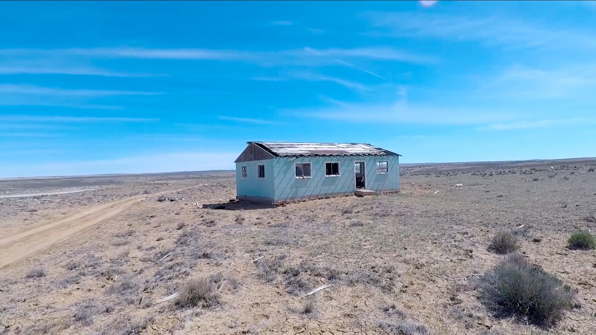 Atomic Pilgrimage: Ghost Towns, Nuclear Relics, and Lost Civilizations on the Road to the Trinity Site background