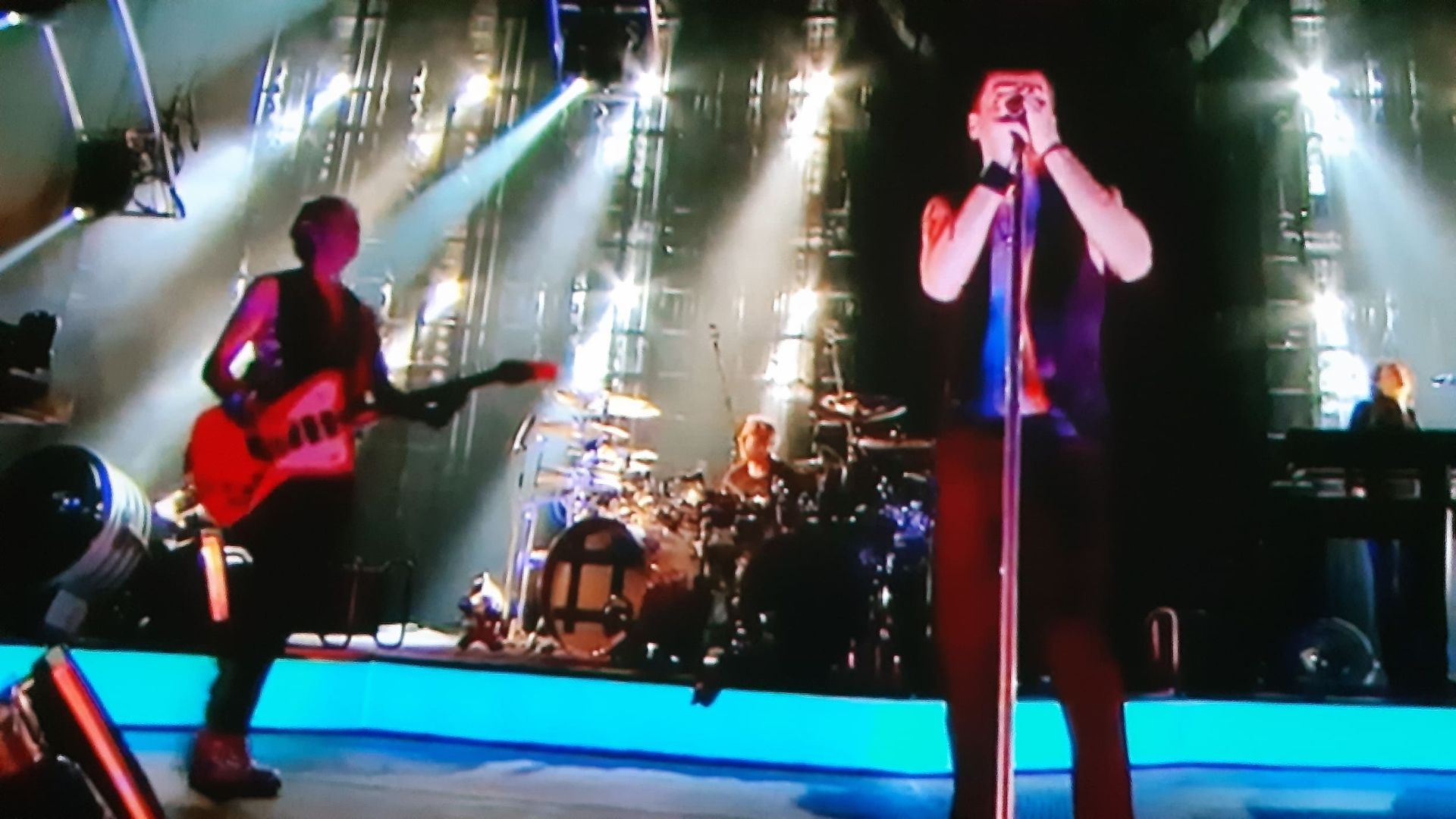 Depeche Mode: Tour of the Universe - Barcelona 20/21.11.09 background