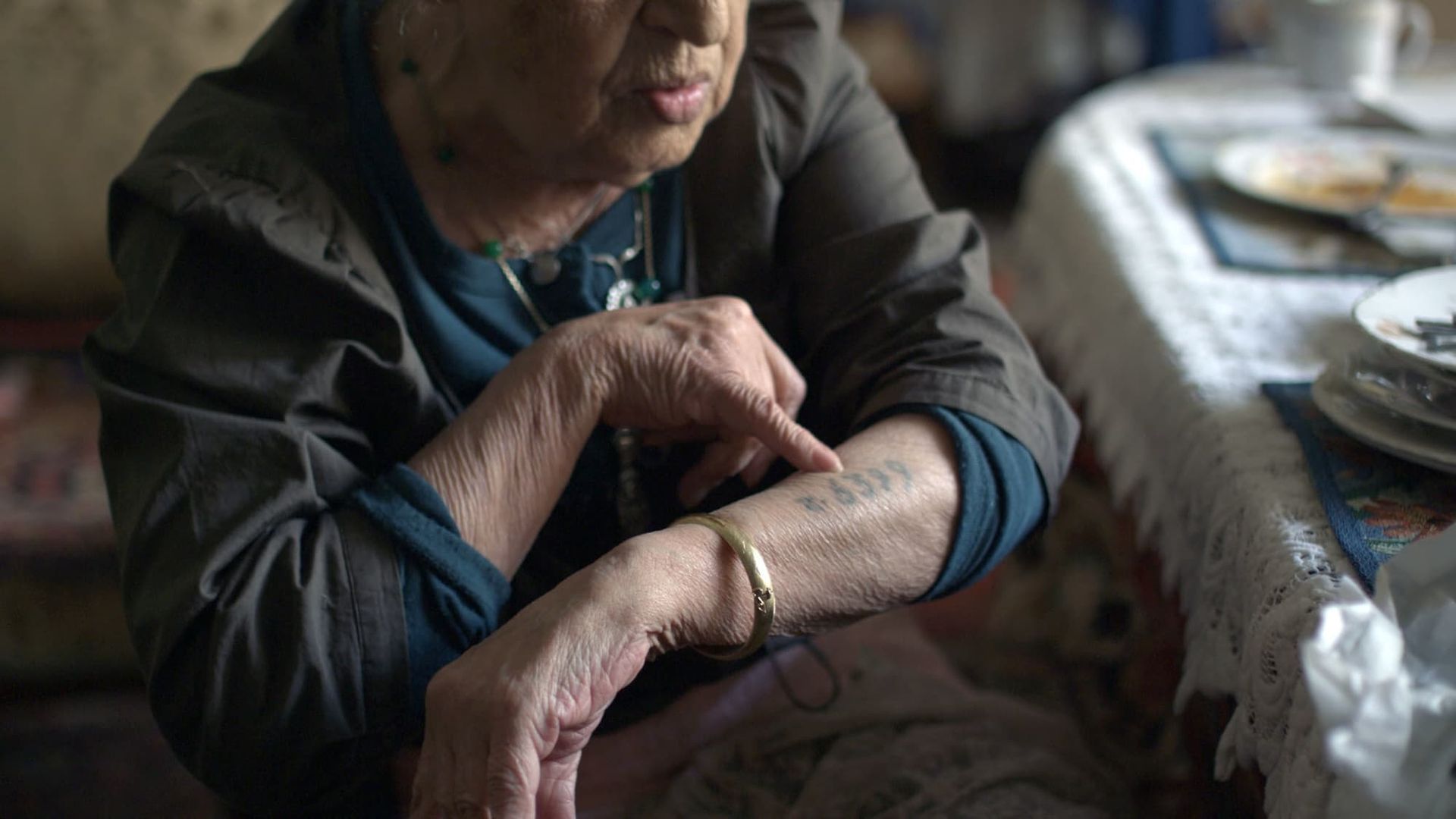 A People Uncounted background