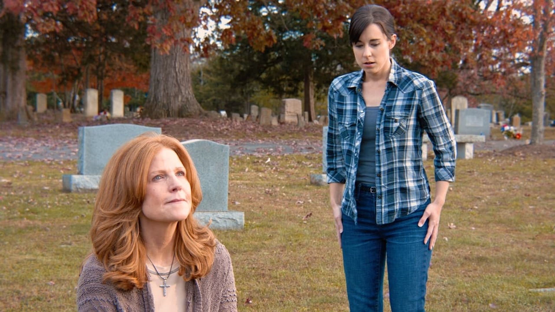 Mount Hideaway Mysteries: Heartache and Homecoming background