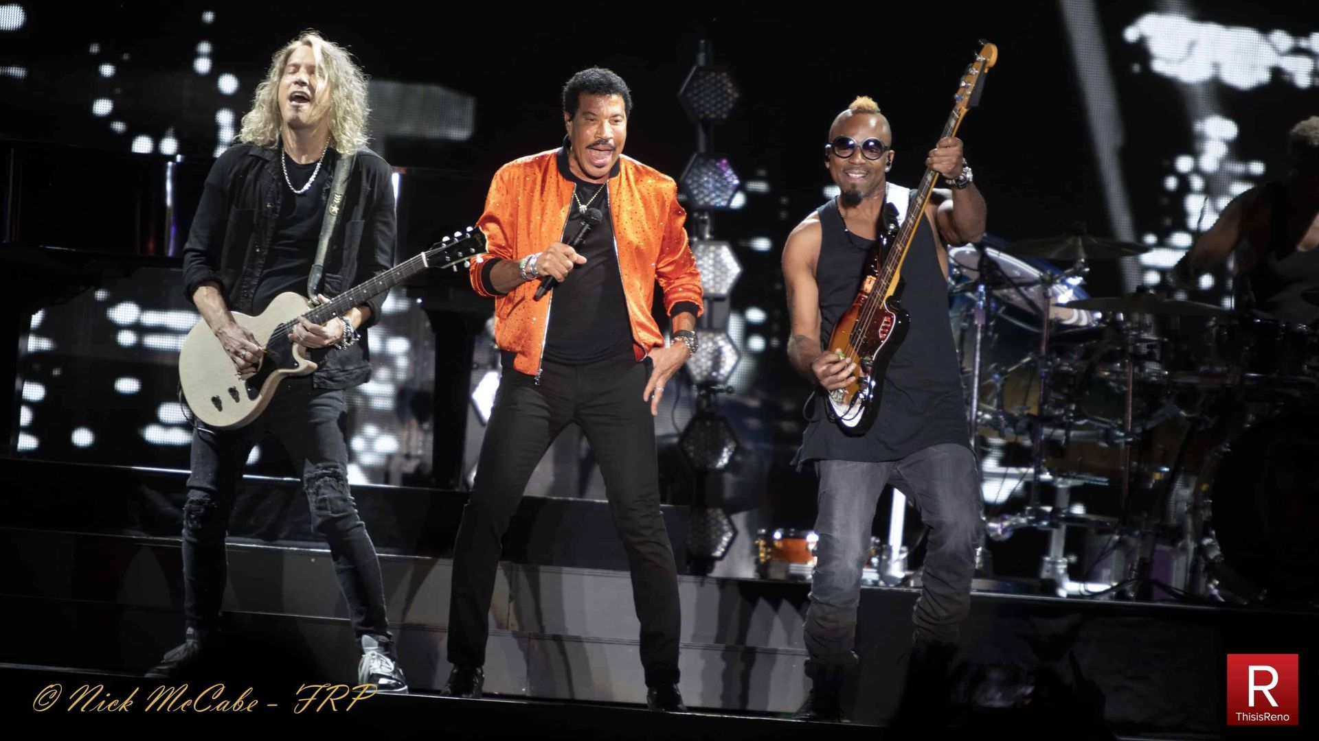 Lionel Richie and Friends background
