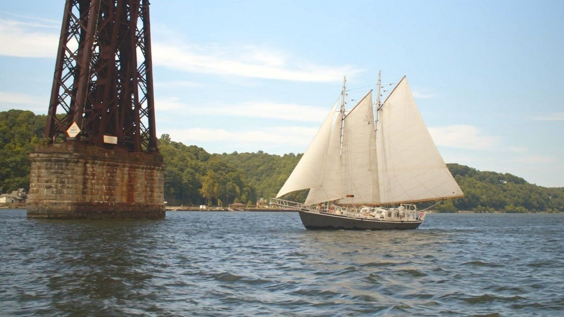 WindShipped background