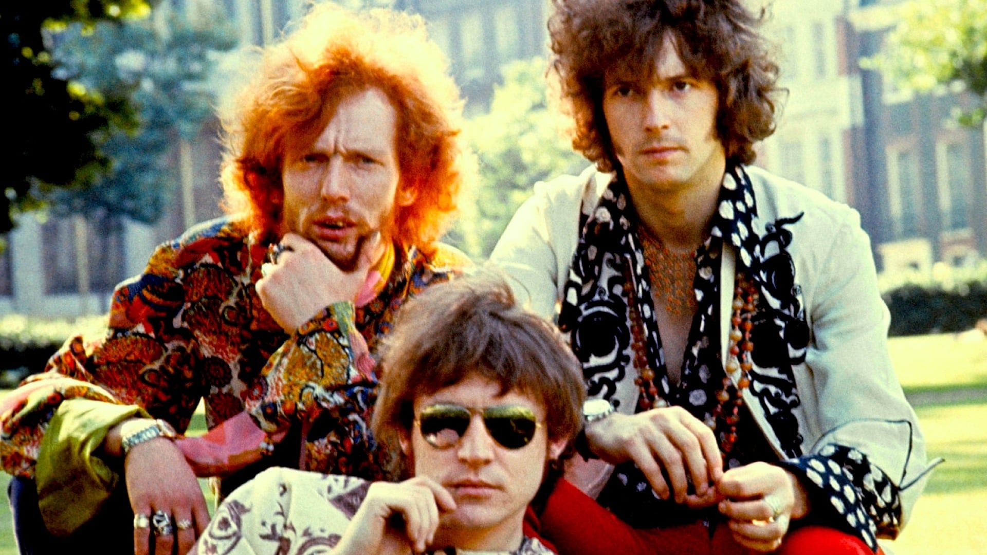 Classic Artists: Cream background