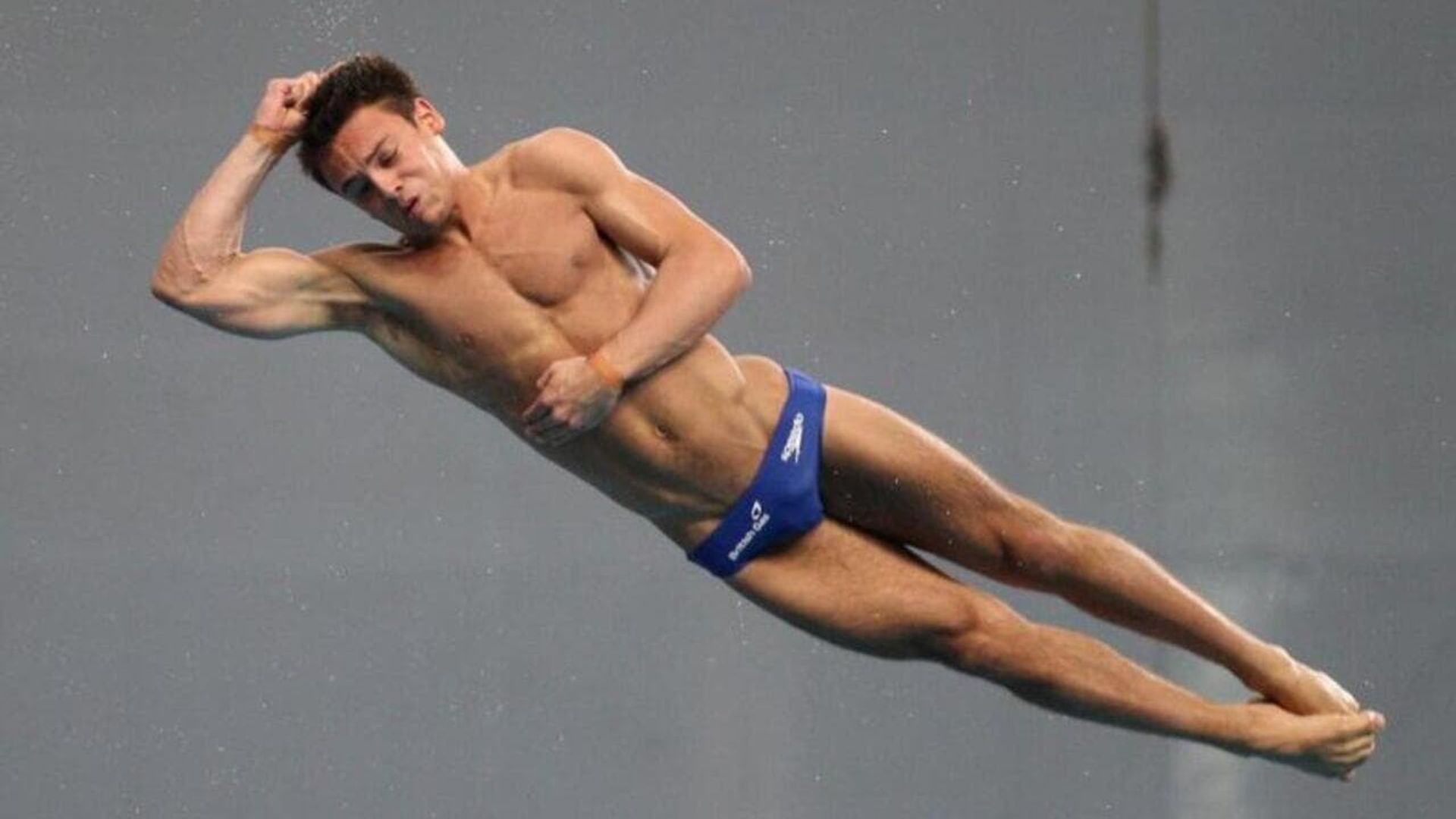 Tom Daley: Diving for Britain background