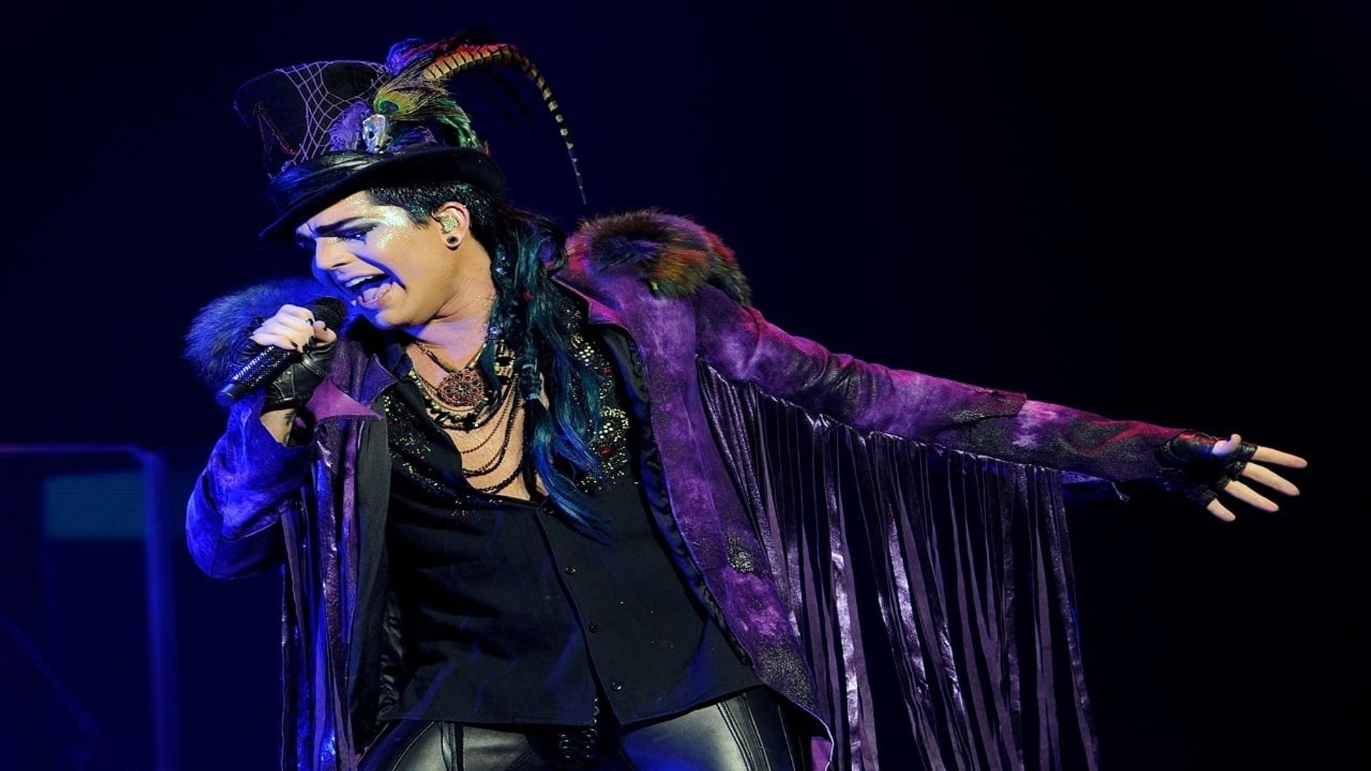 Glam Nation Live background