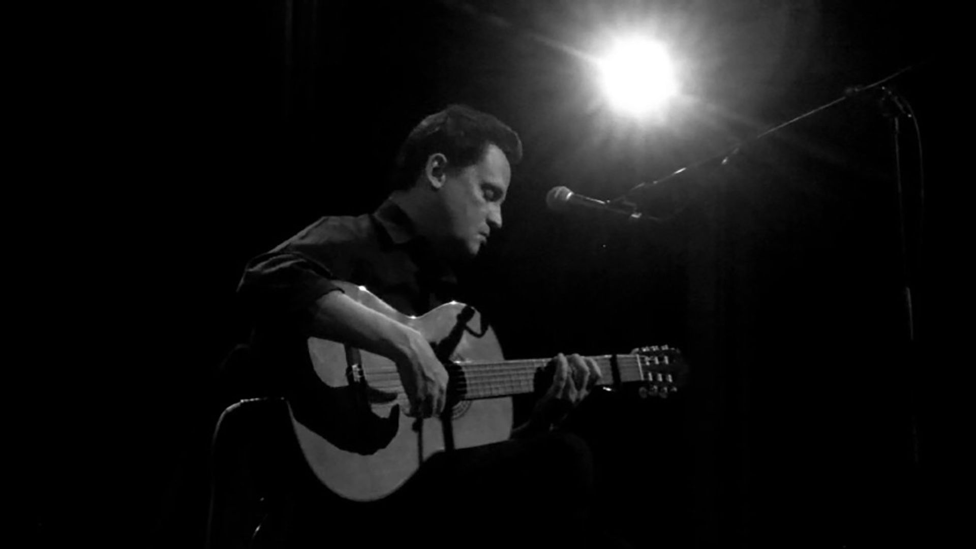 Mark Kozelek: On Tour - A Documentary background