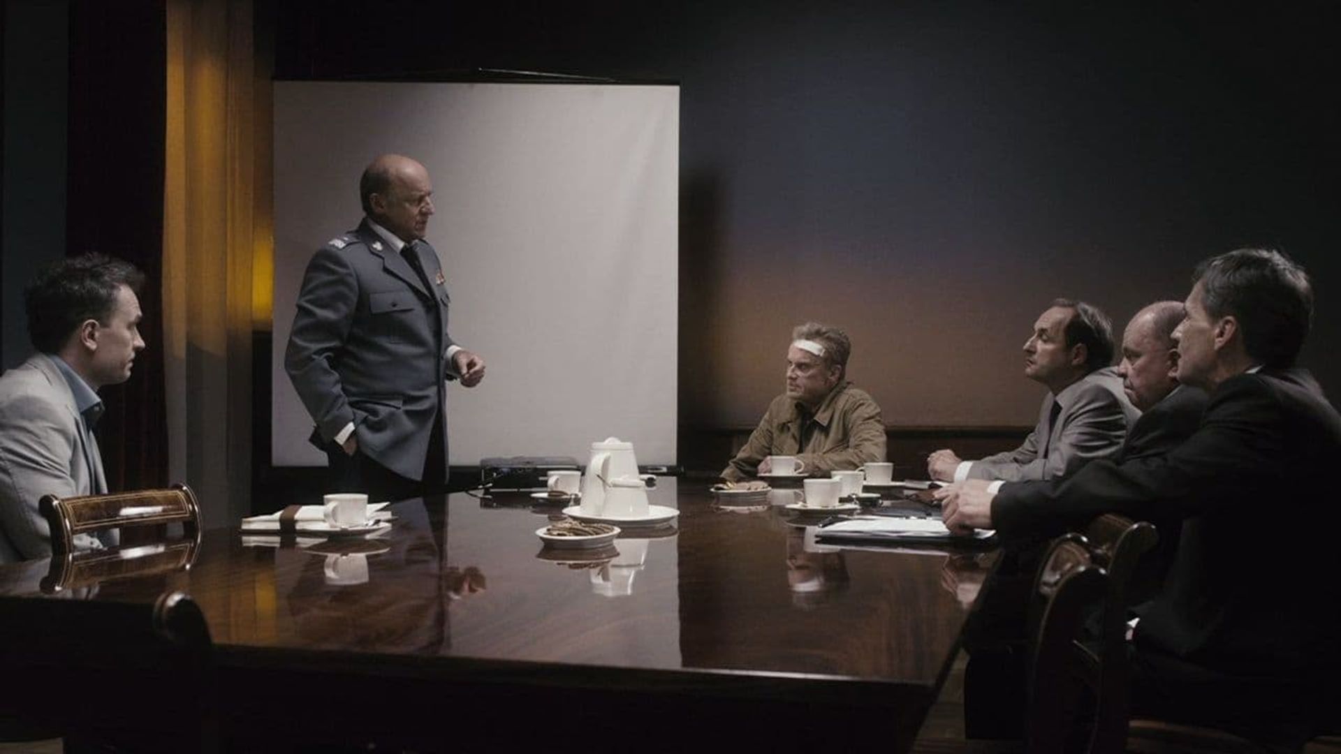 The Vulture background