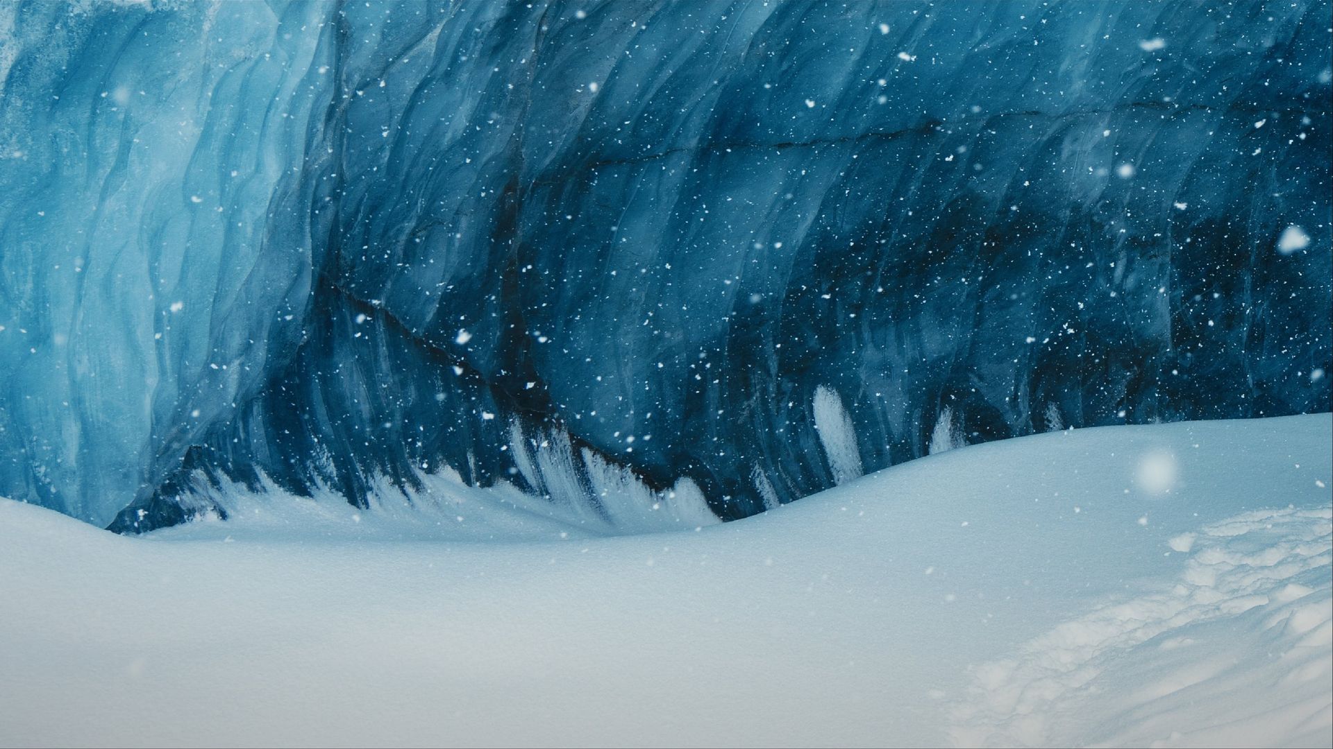 End to End: Svalbard background