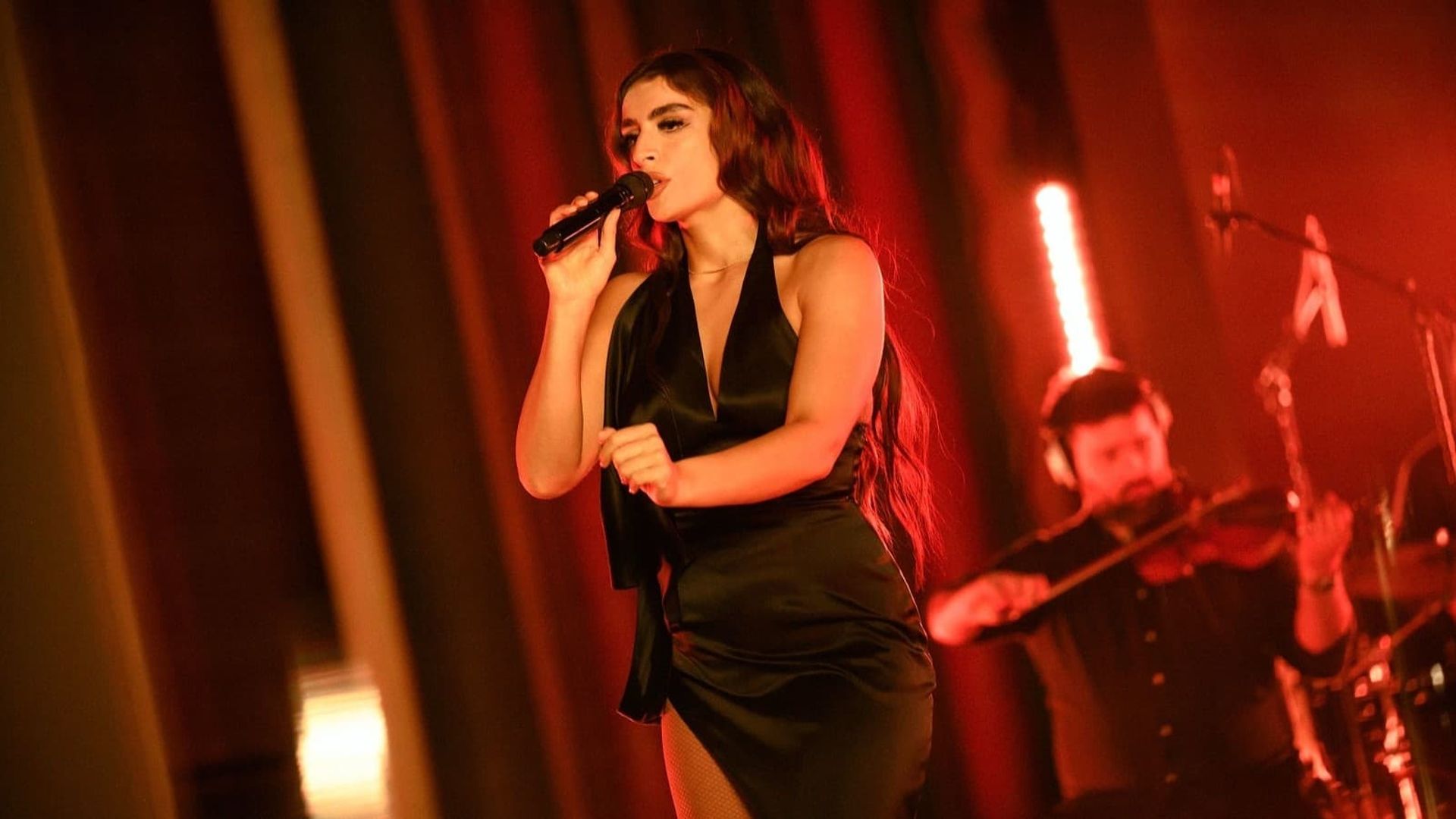 Sevdaliza dans Passengers - ARTE Concert background