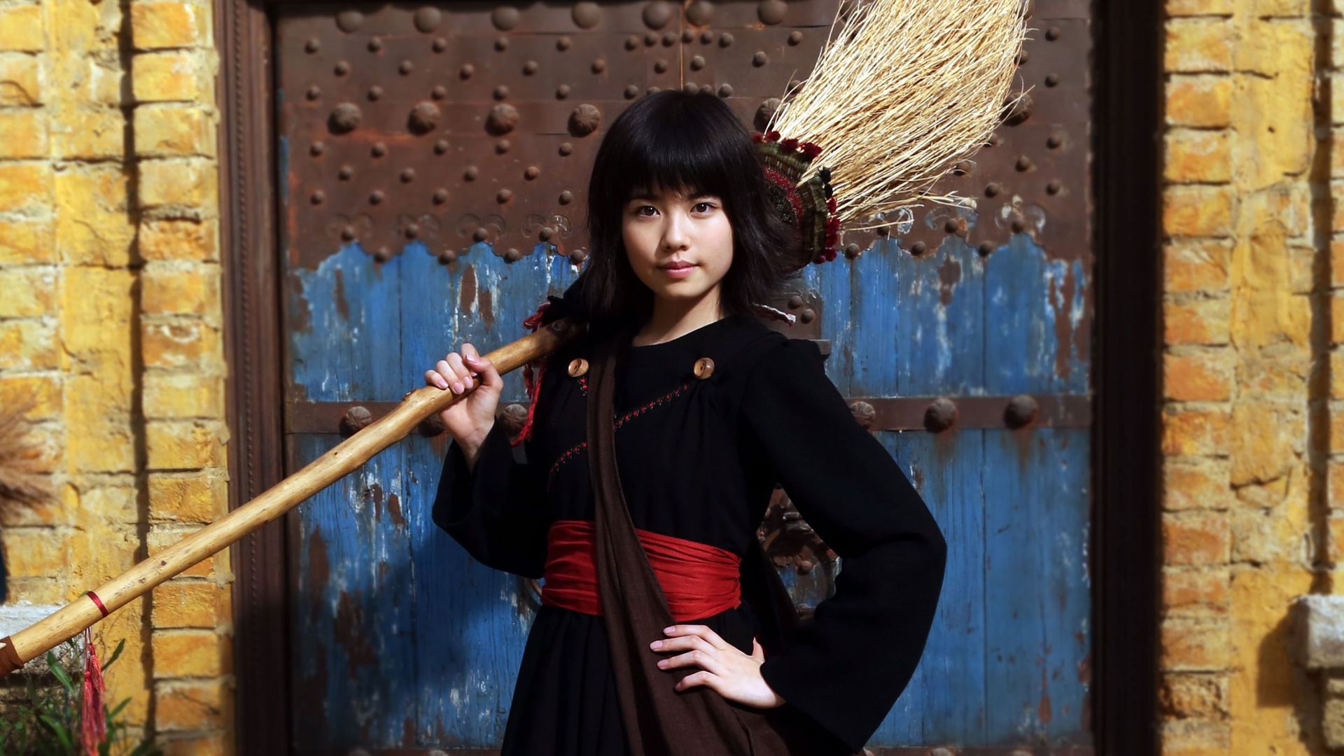 Kiki's Delivery Service background