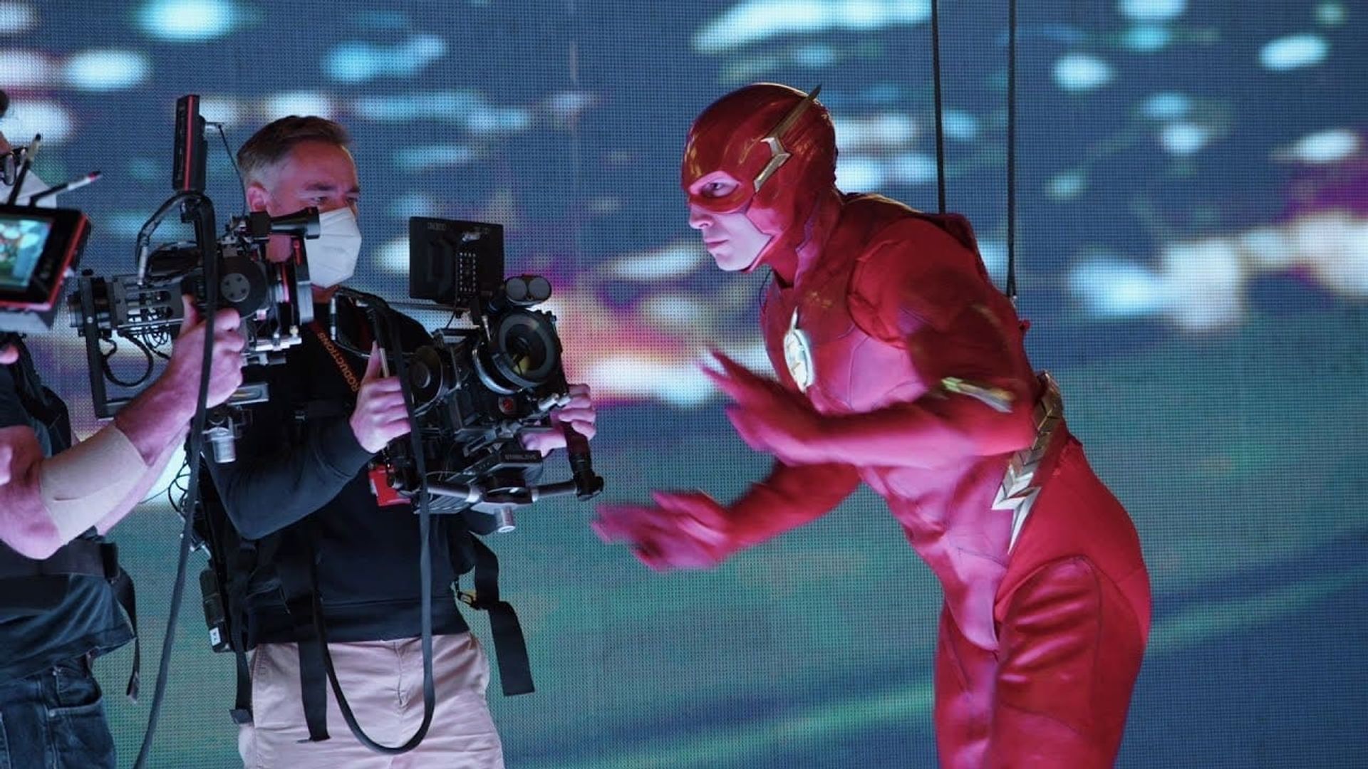 Making 'The Flash': Worlds Collide background