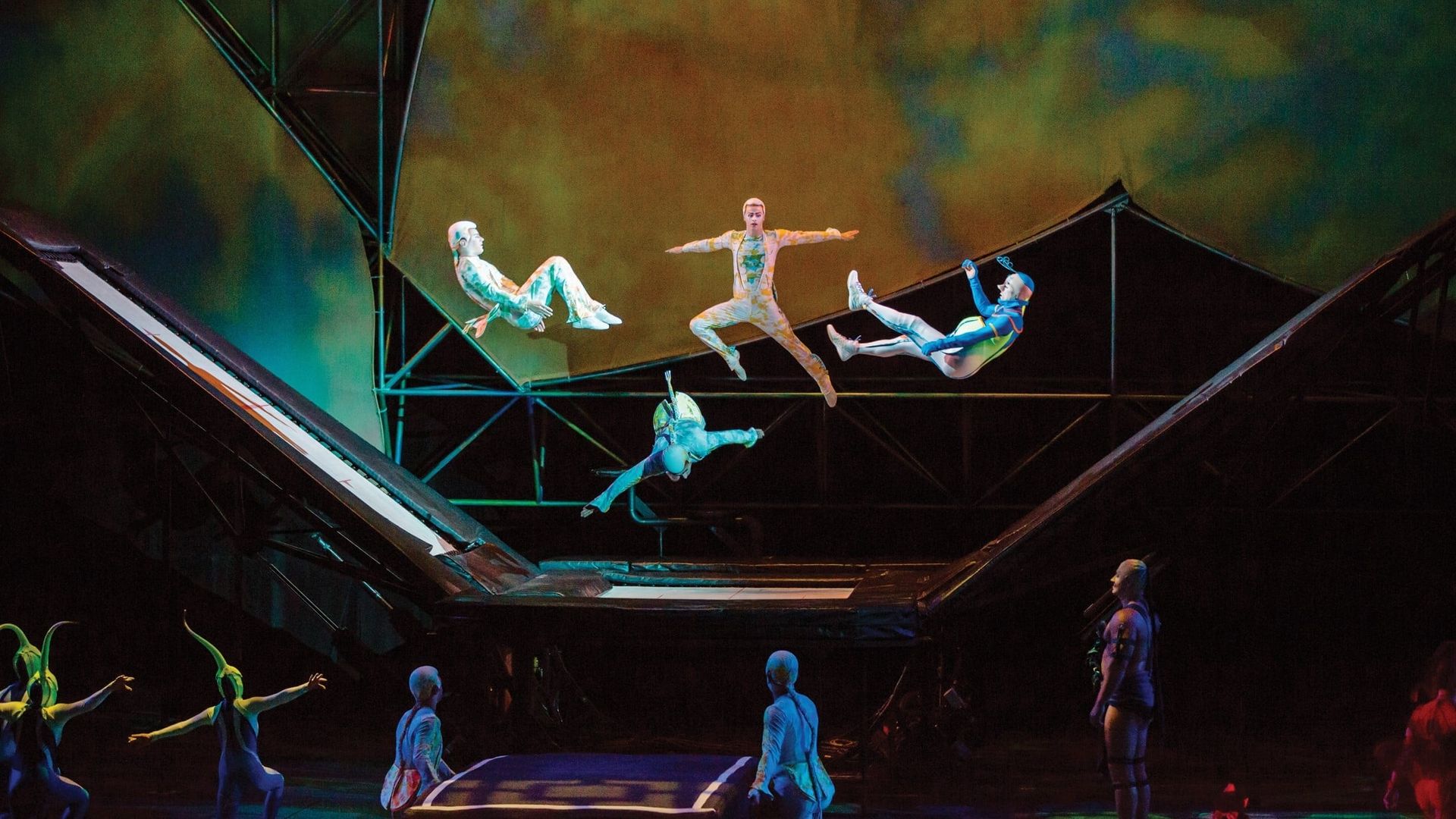 Cirque du Soleil: The Mystery of Mystere background