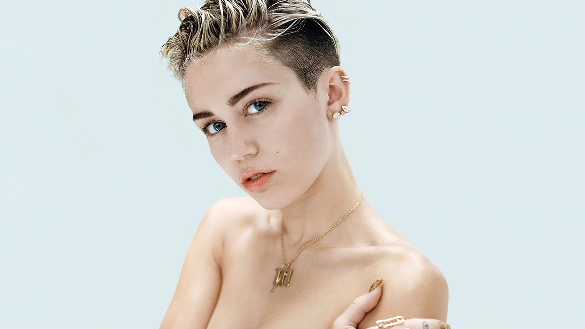 Miley: The Movement background