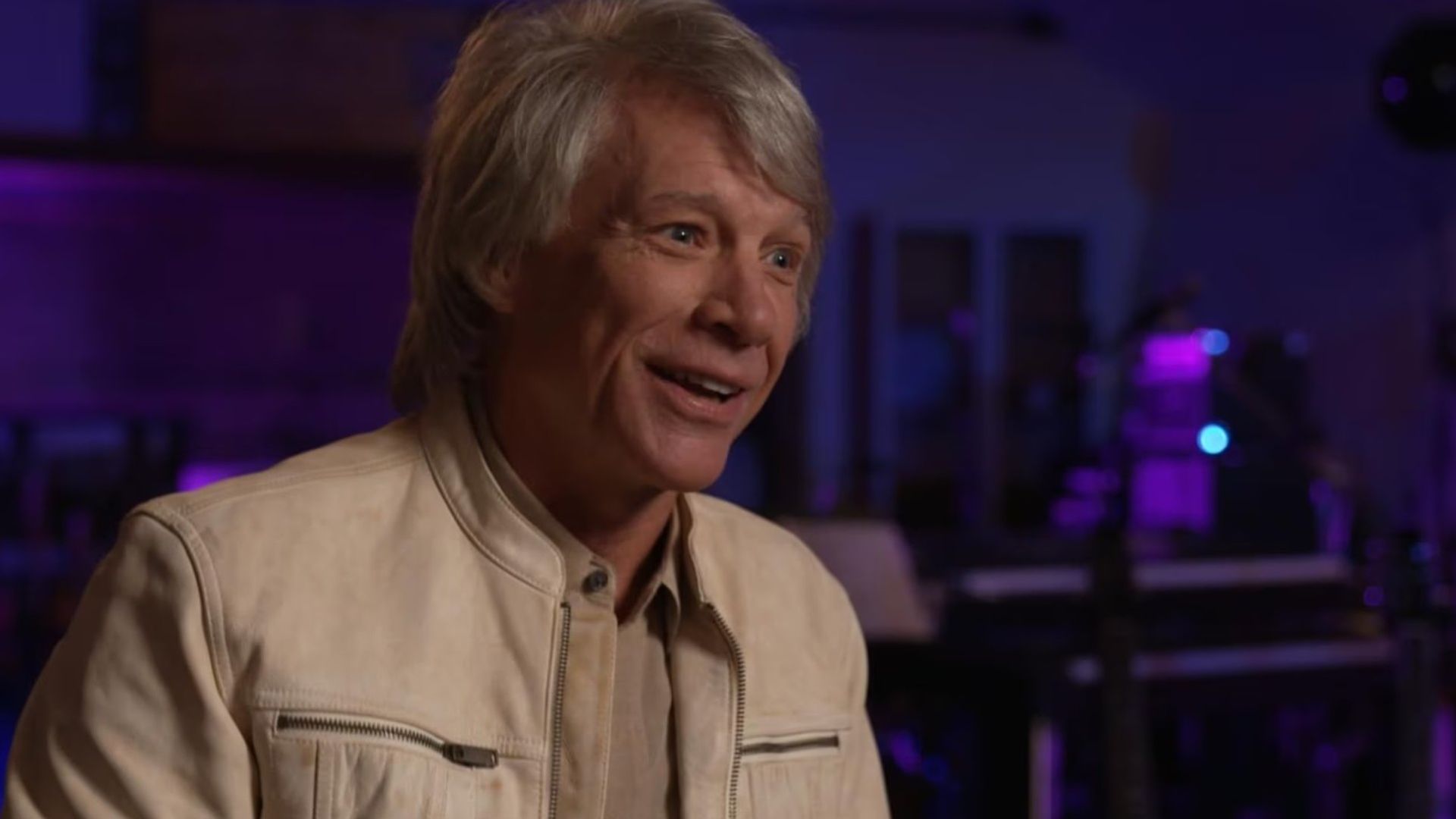 Michael Strahan x Jon Bon Jovi: Halfway There background