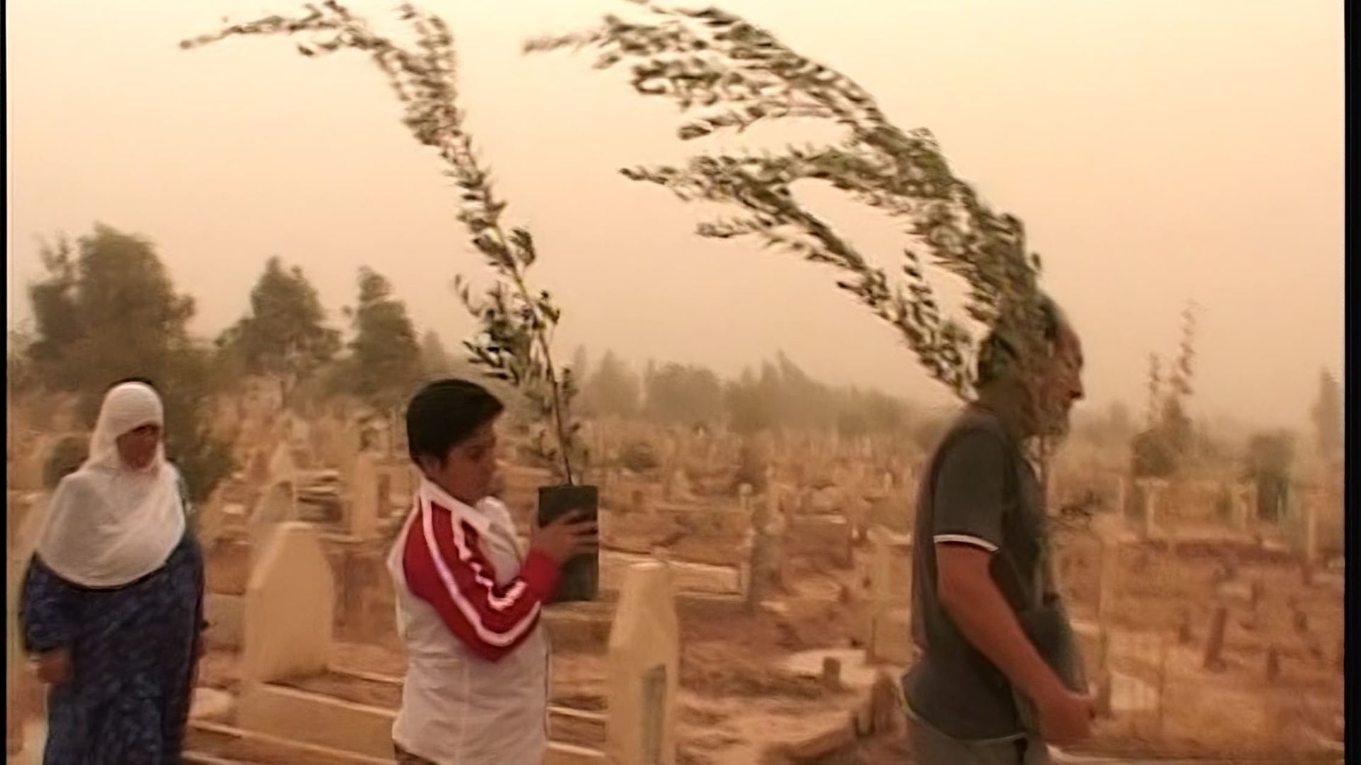 Return to Kirkuk: A Year in the Fire background