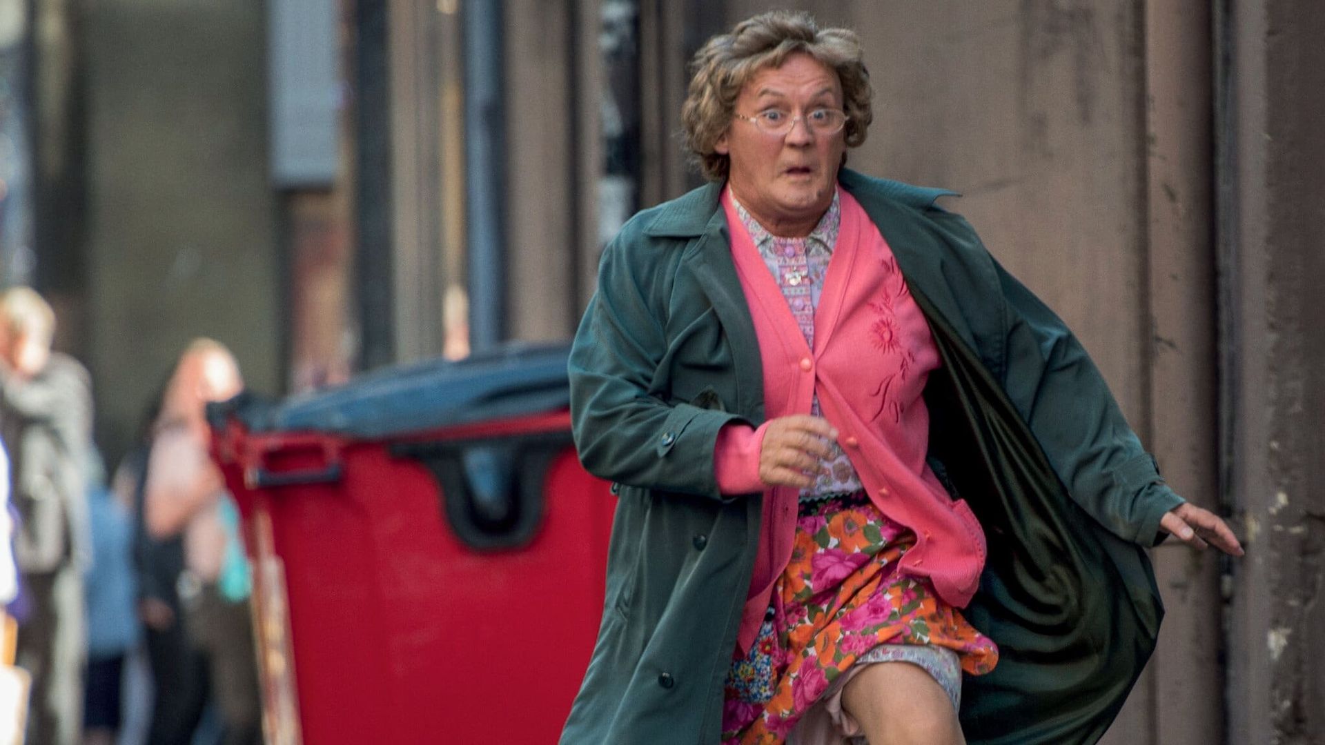 Mrs. Brown's Boys D'Movie background