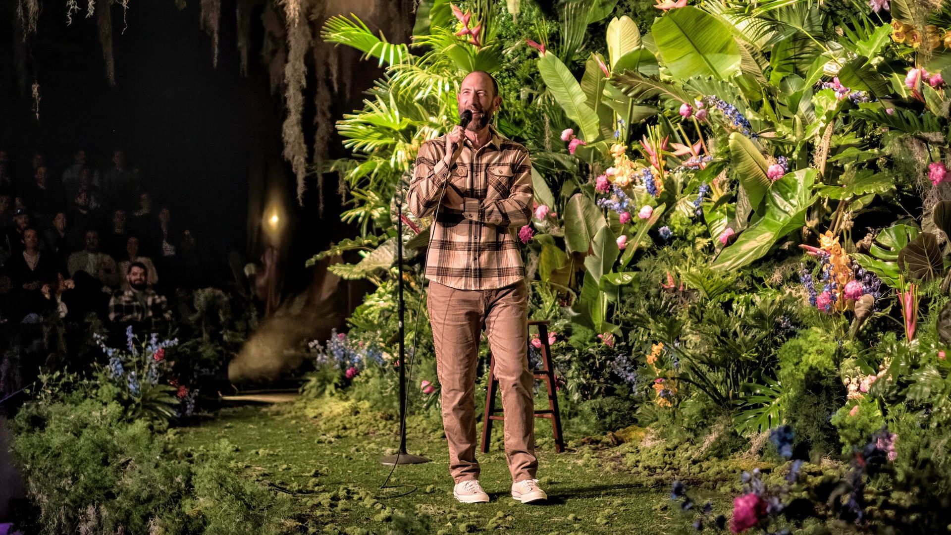 Ari Shaffir: America's Sweetheart background