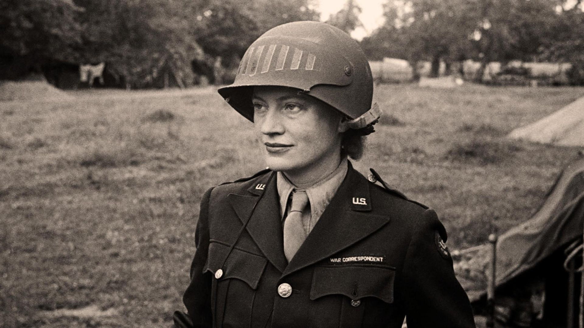 War Paint: Women at War background