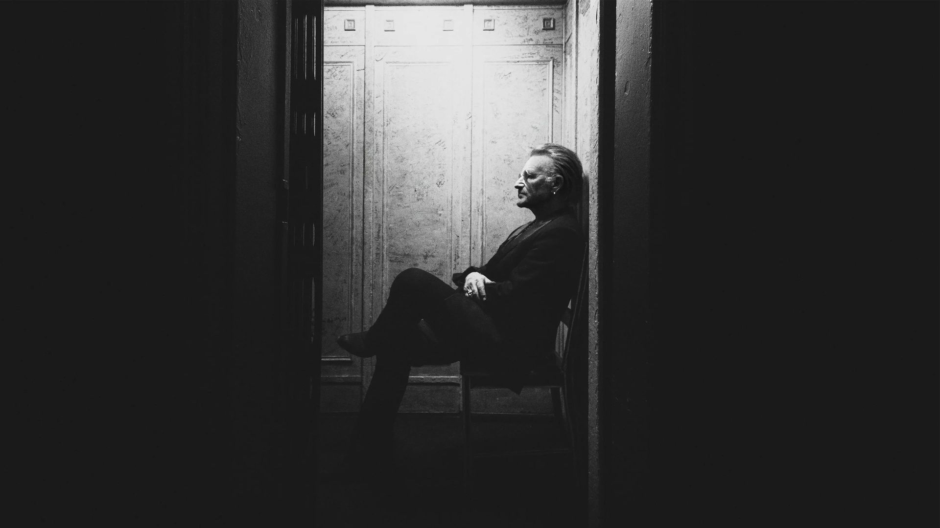 Bono: Stories of Surrender background