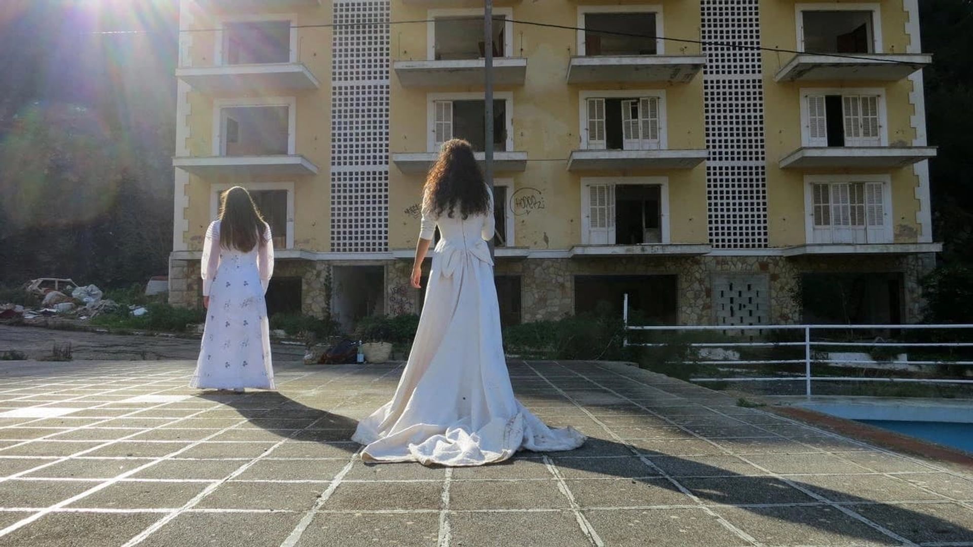 Hearts Know * the Runaway Brides background