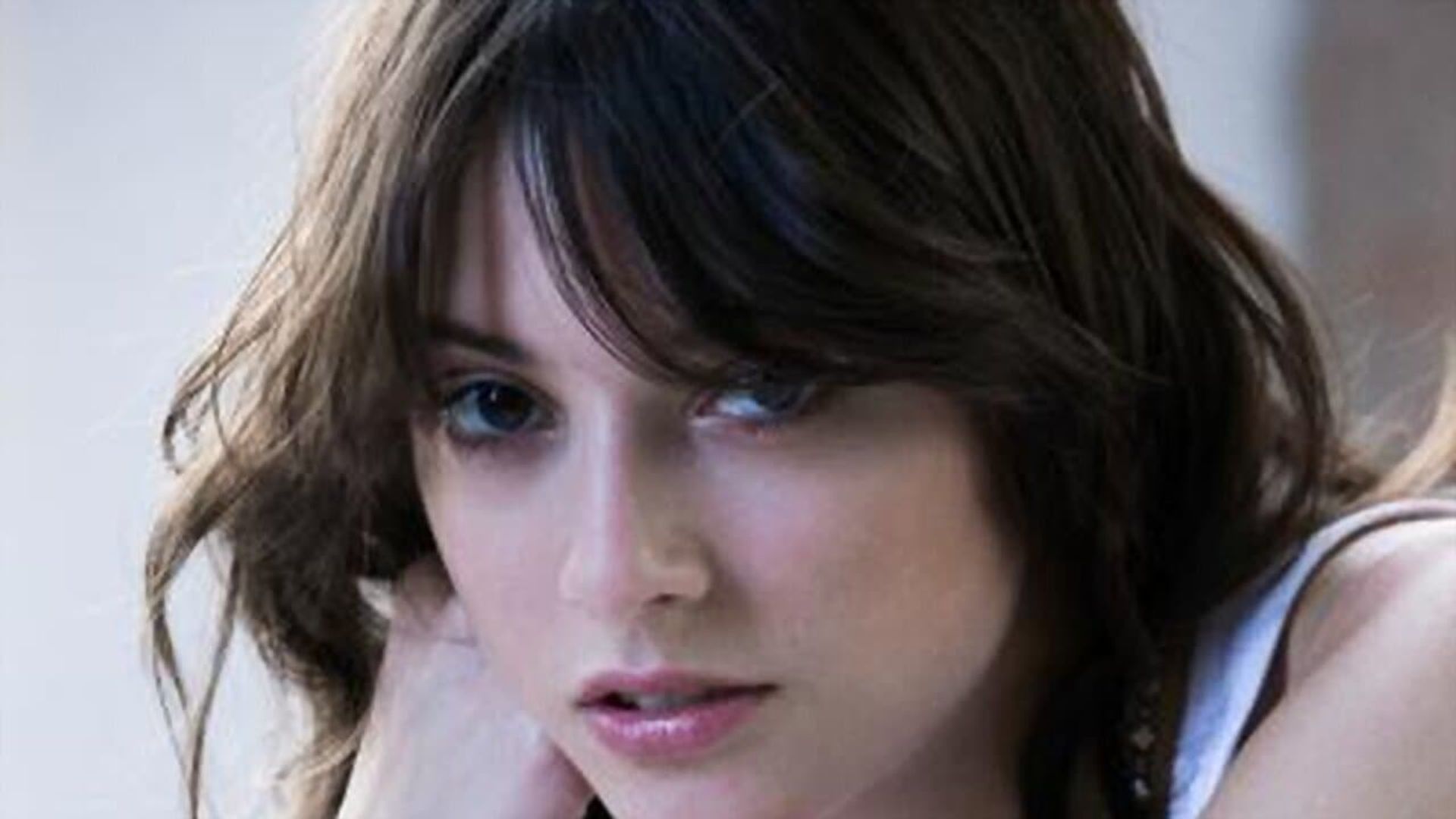 Severina background