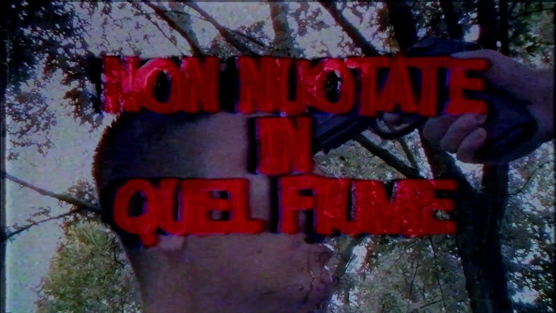 Non nuotate in quel fiume background