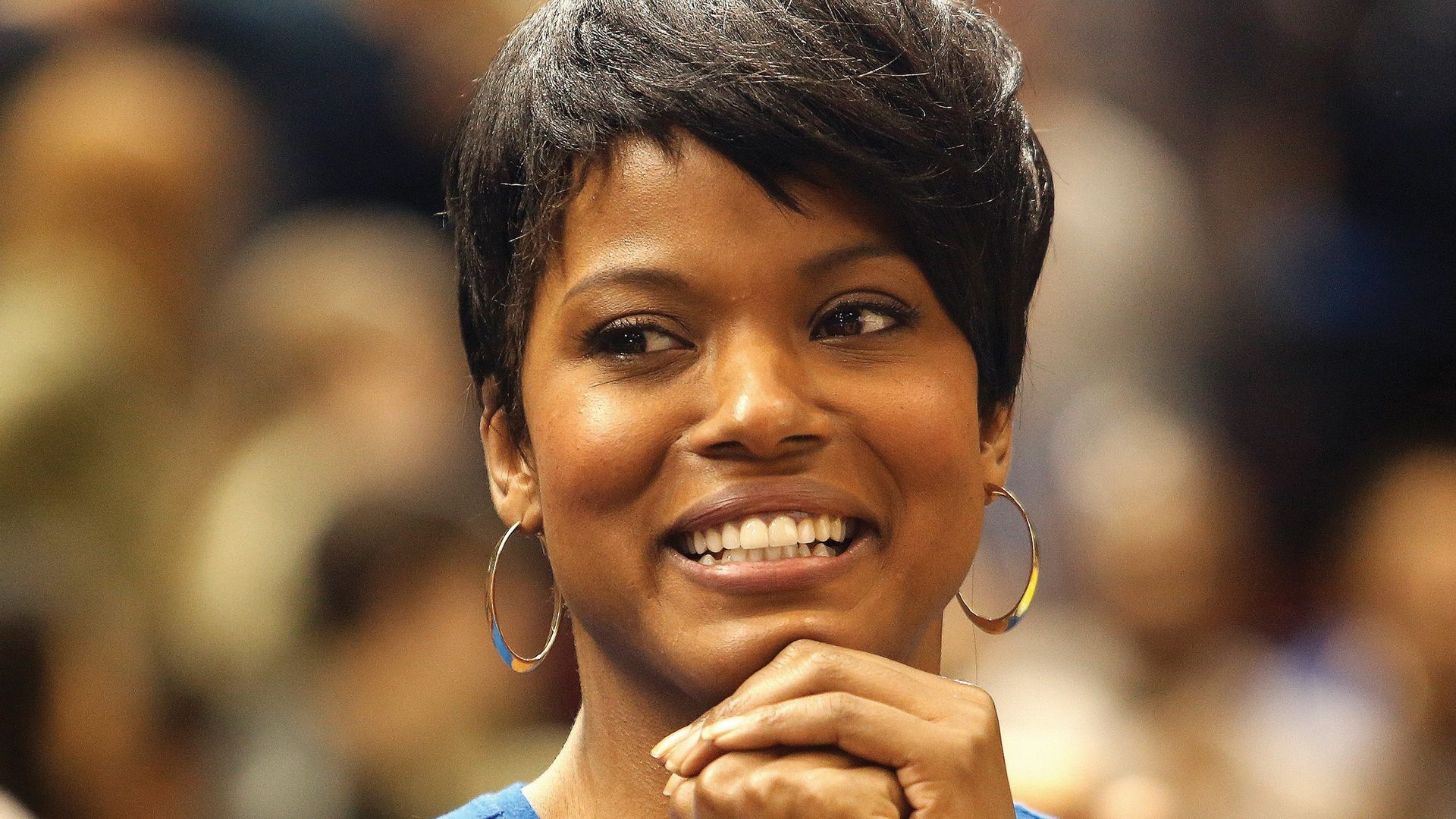 The Real MVP: The Wanda Durant Story background