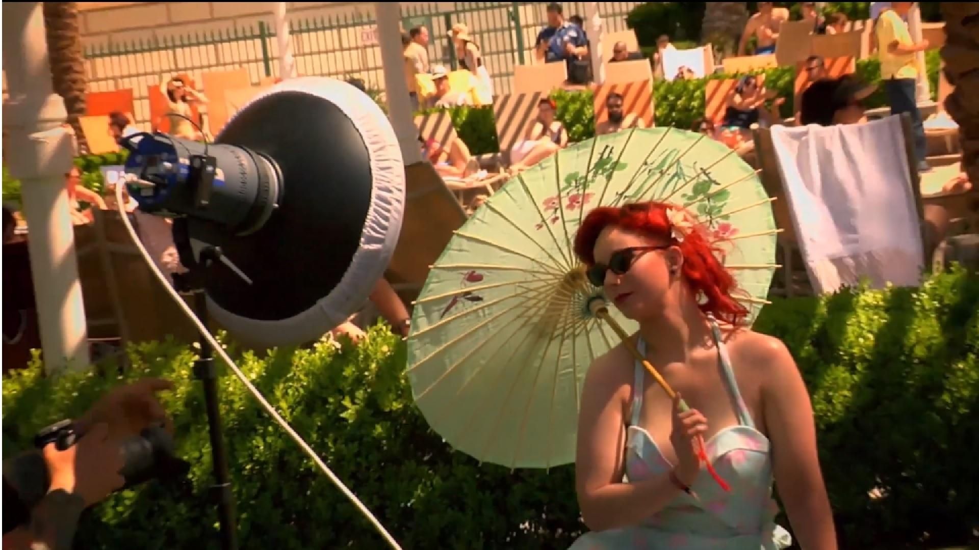 Bombshells and Dollies background