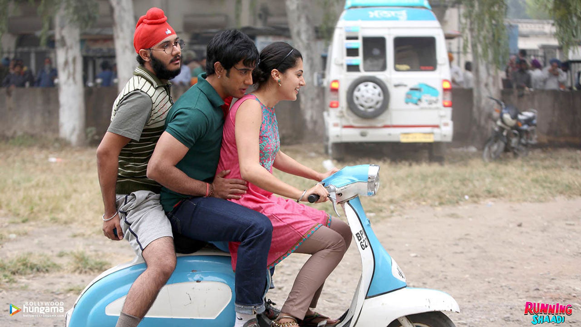 Running Shaadi background