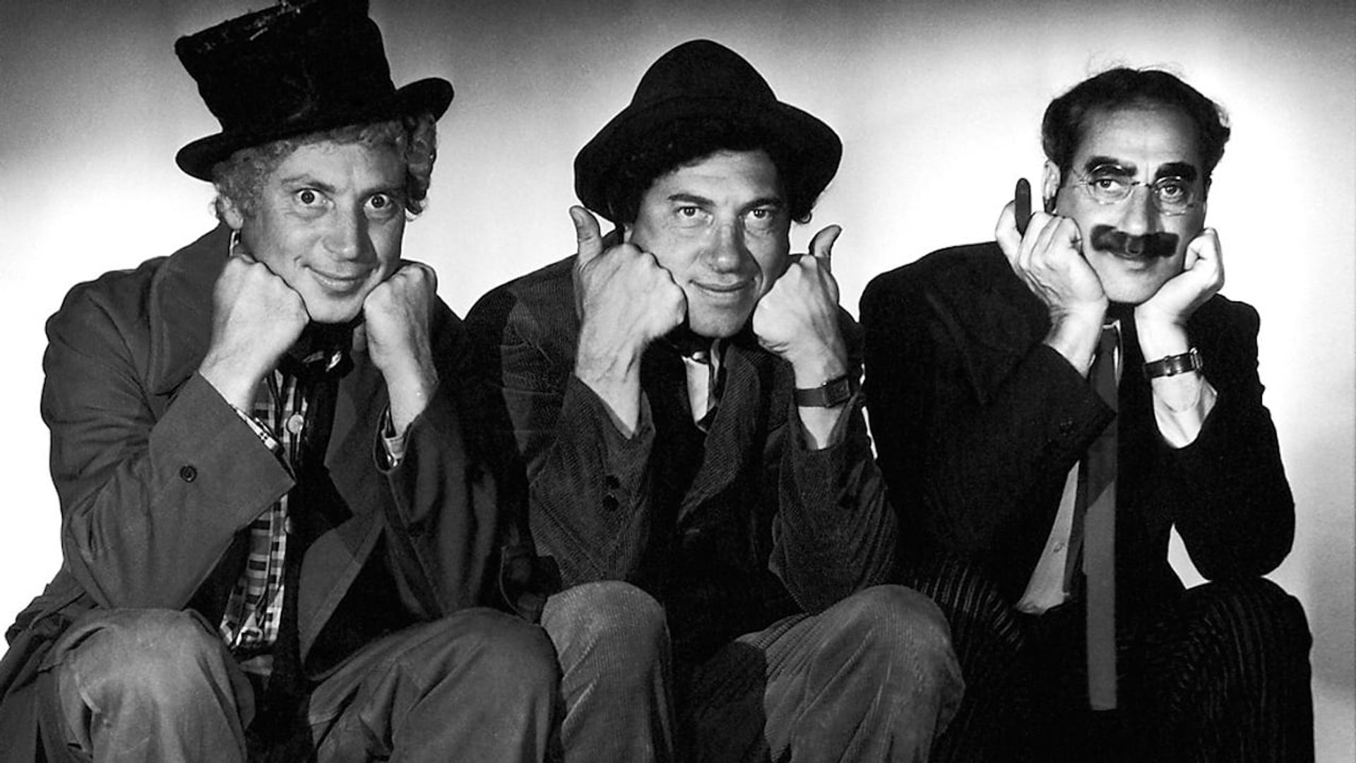 The Marx Brothers: Hollywood's Kings of Chaos background