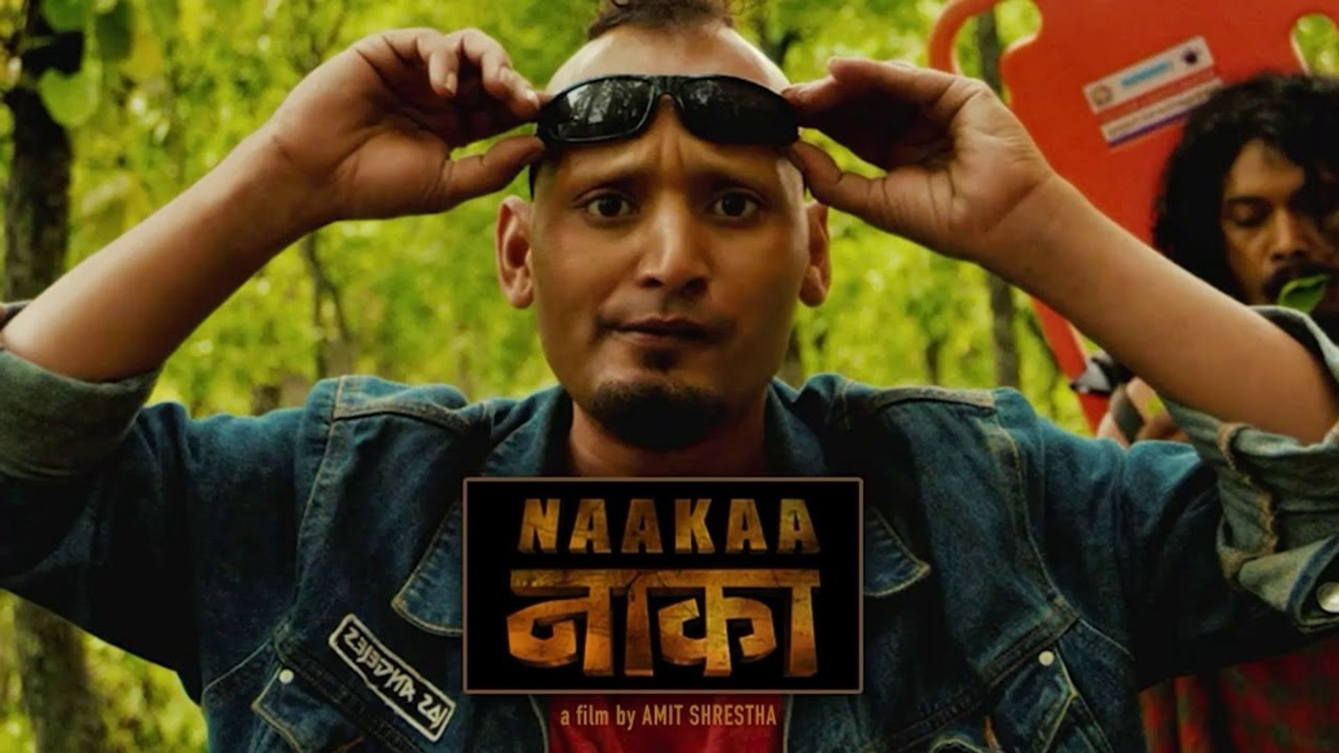 Naakaa background