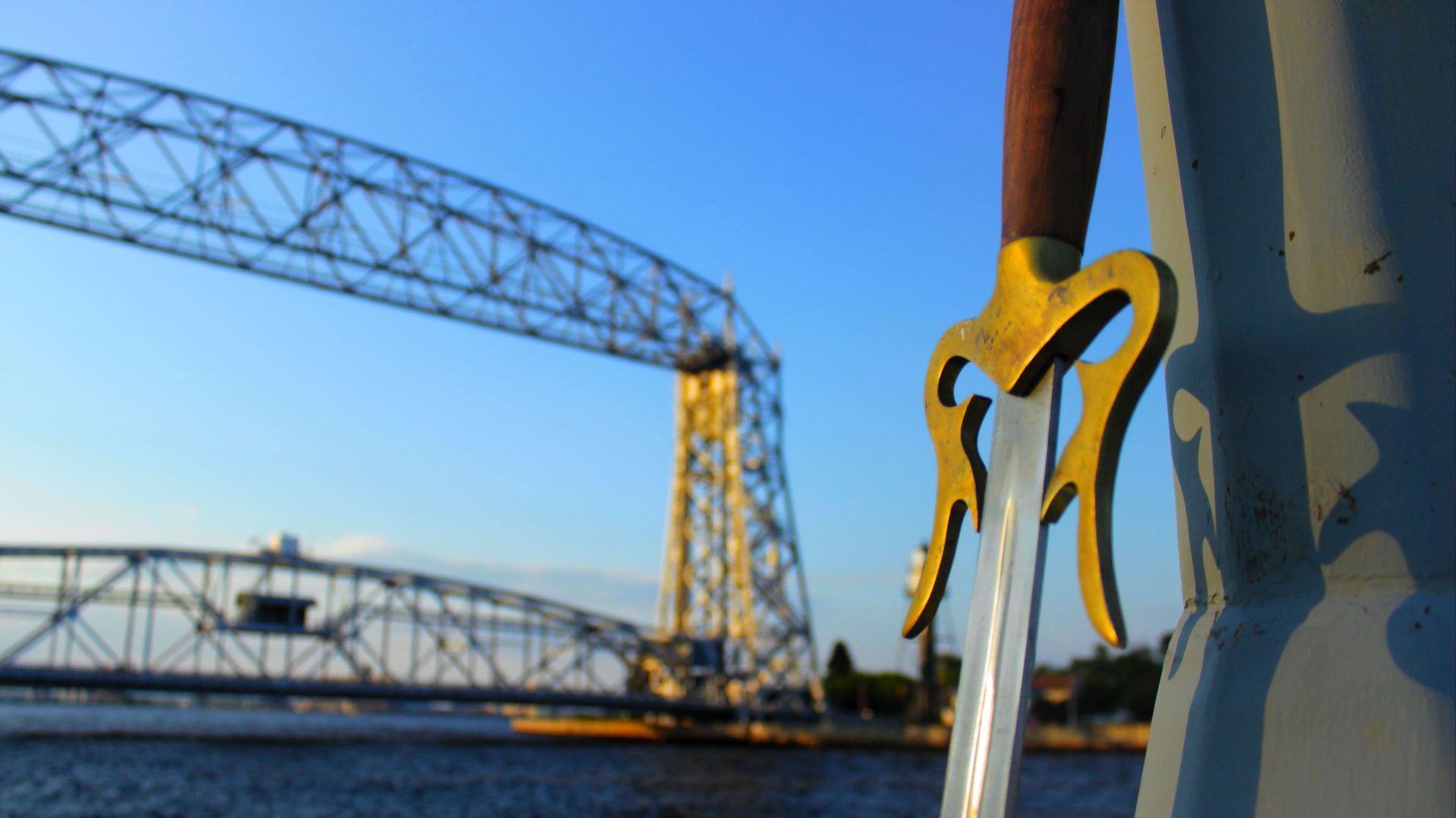 Gleahan and the Knaves of Industry background