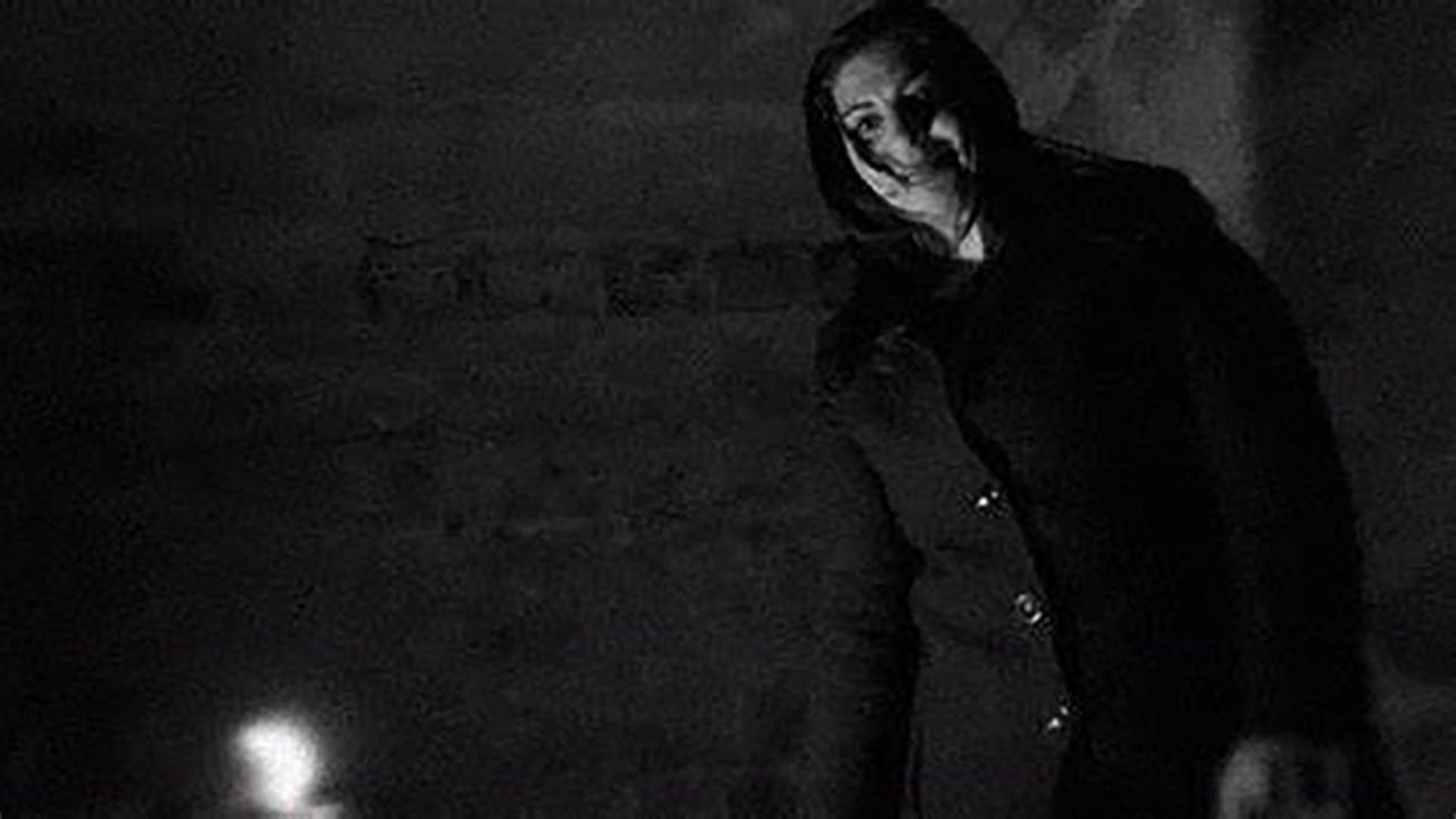 Hotel Inferno 3: The Castle of Screams background