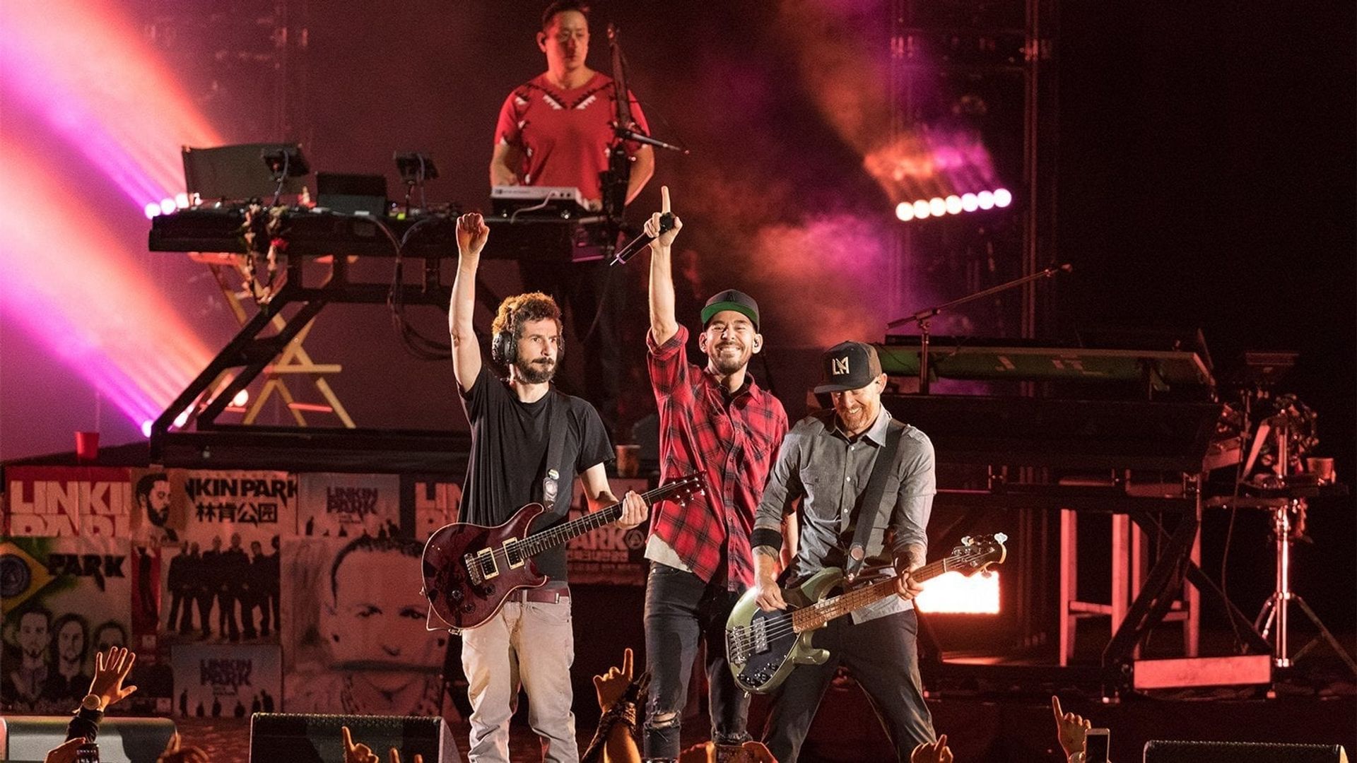 Linkin Park and Friends: Celebrate Life in Honor of Chester Bennington background