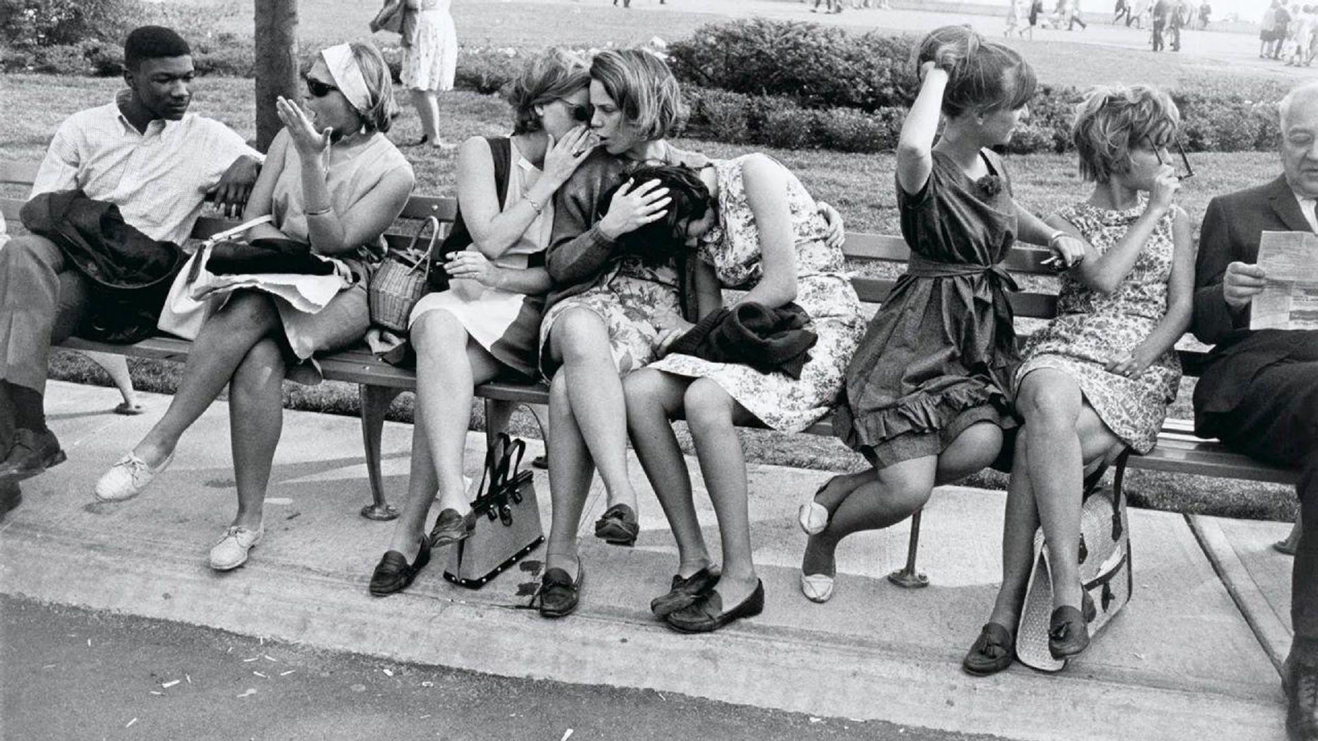 Garry Winogrand: All Things are Photographable background
