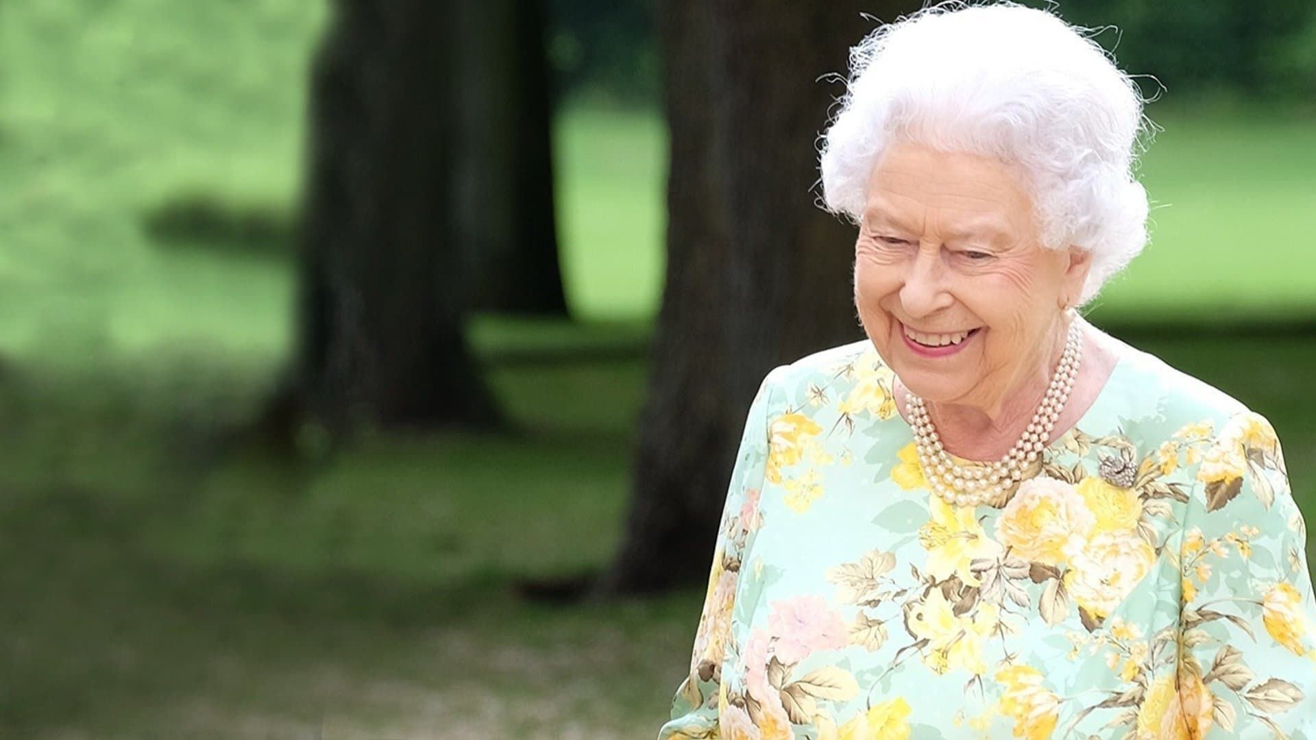 The Queen's Green Planet background