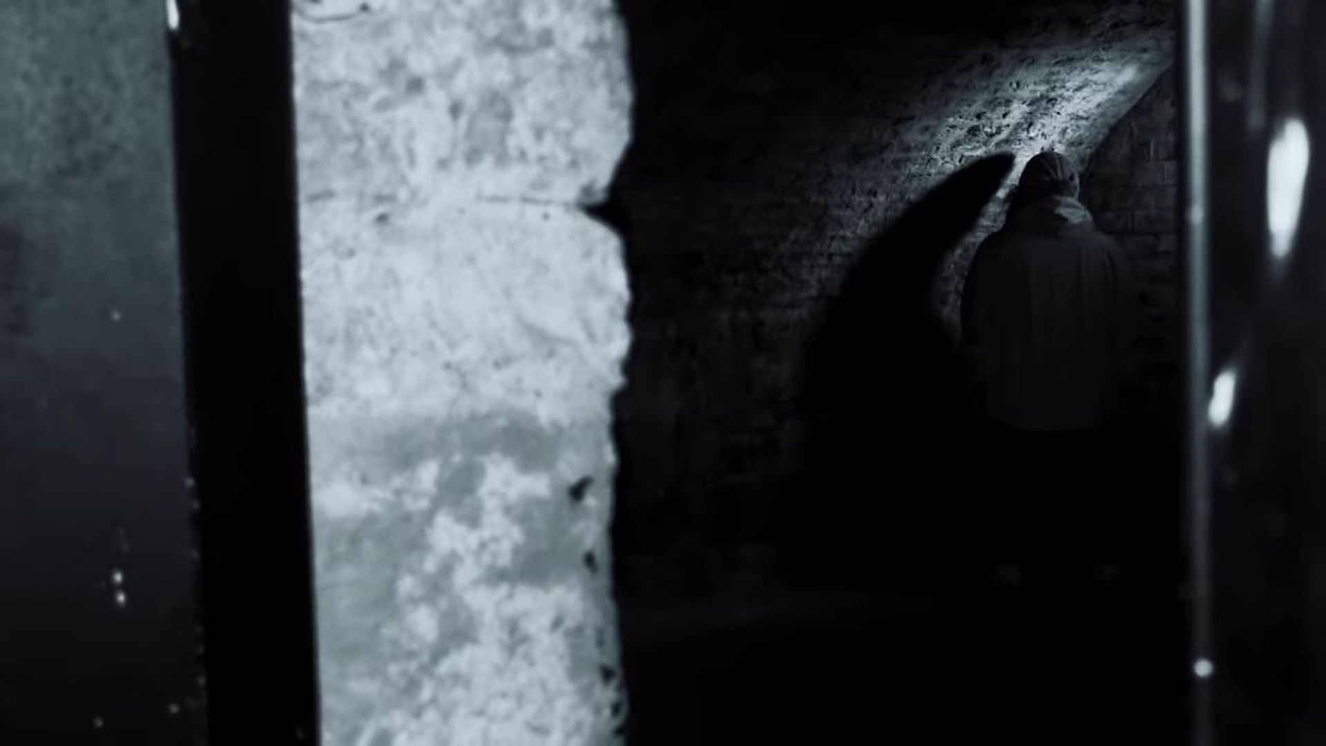 The ParaPod: A Very British Ghost Hunt background