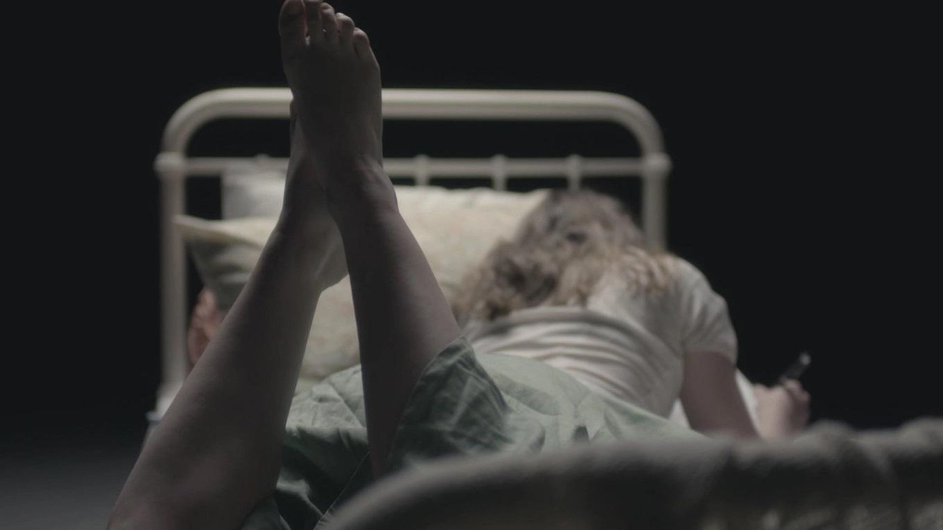 Sylvia Plath: Inside the Bell Jar background