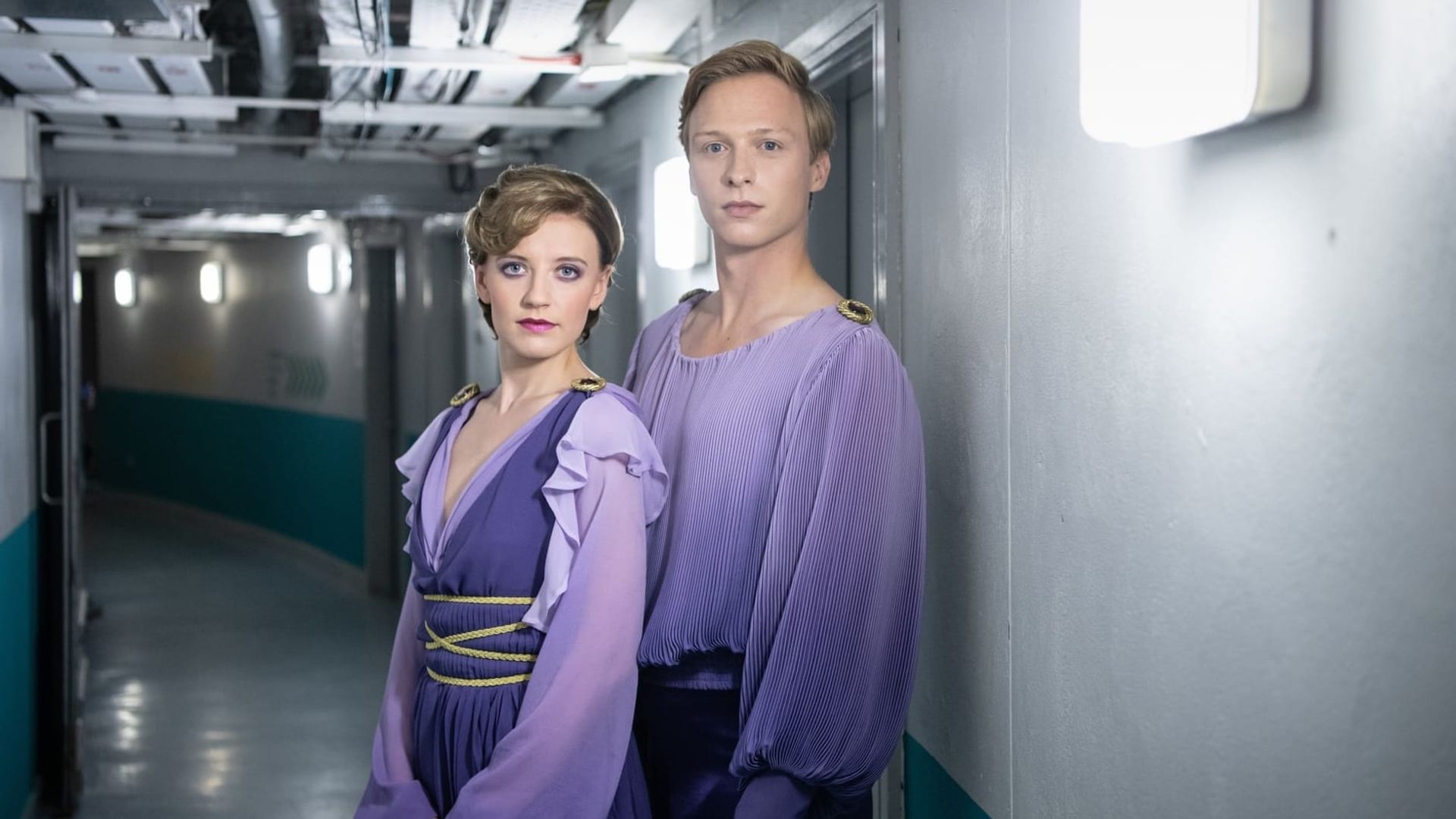 Torvill & Dean background