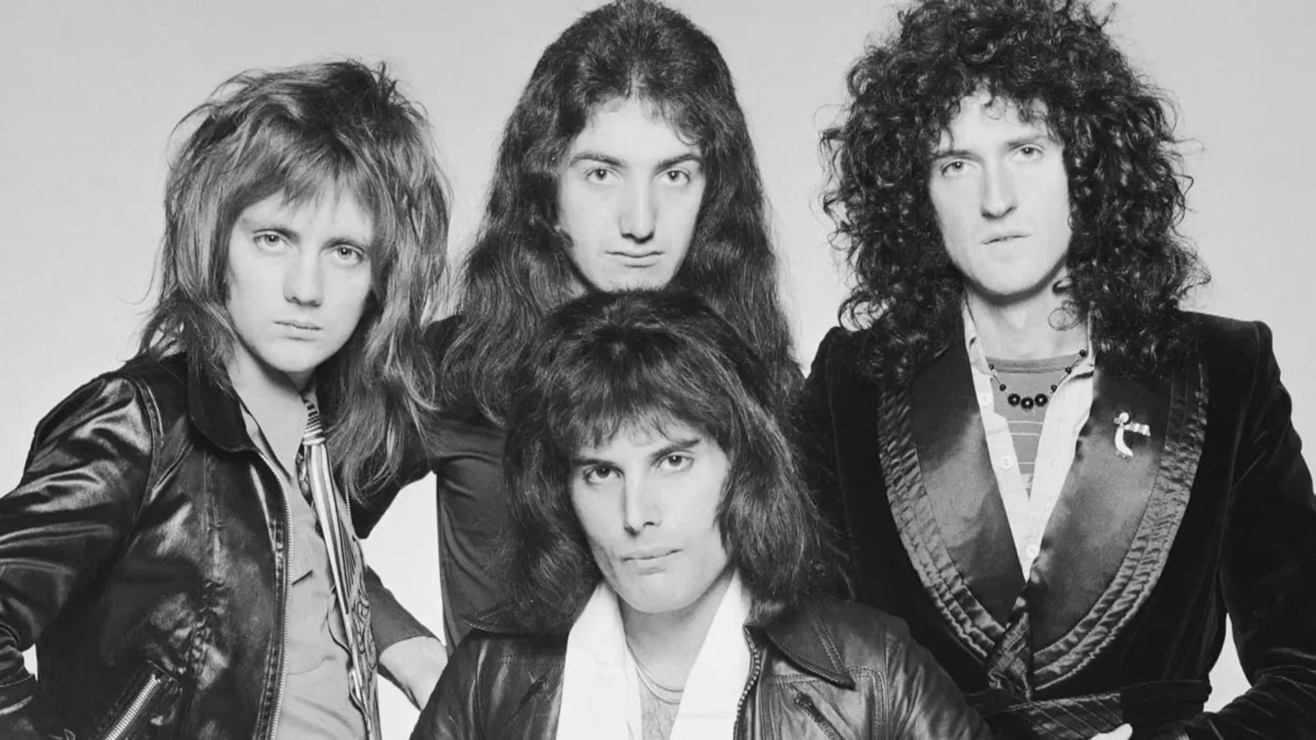 Queen: Mercury Rising background
