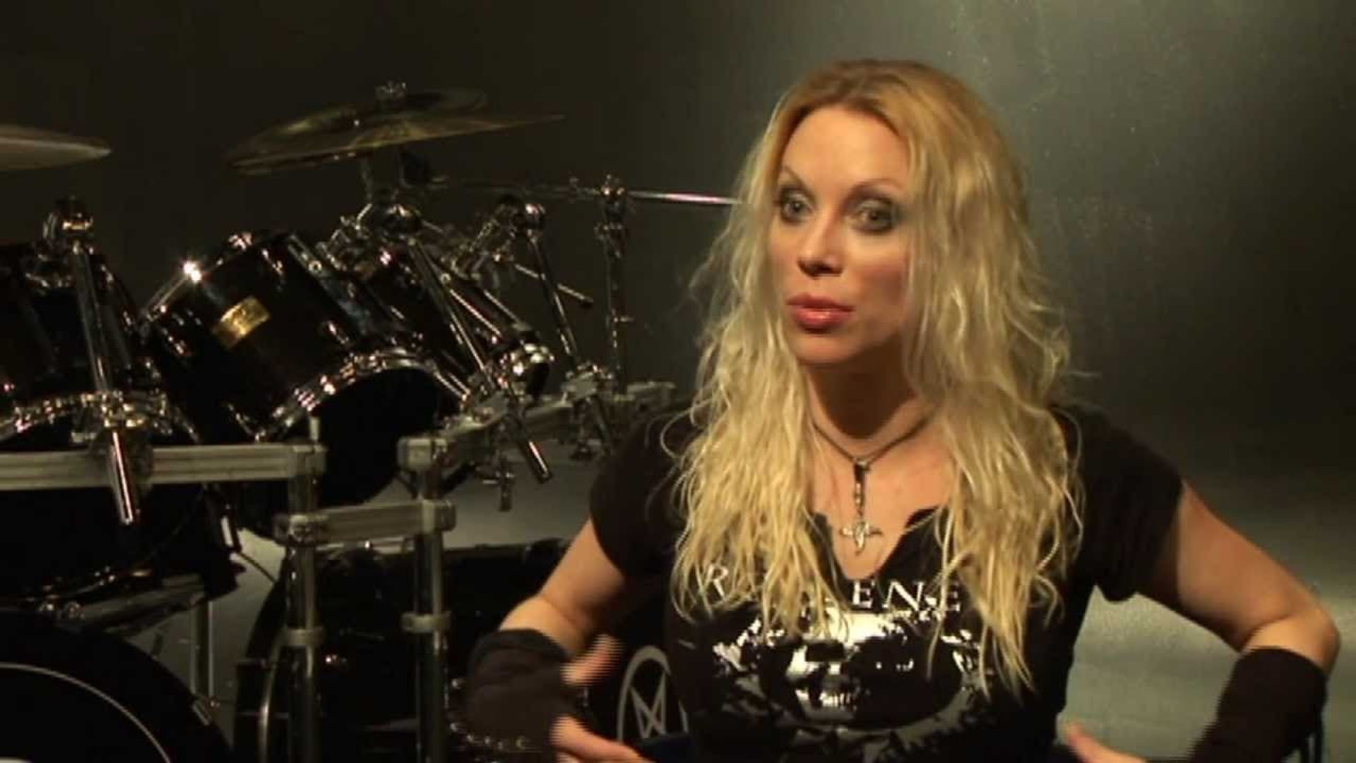 Arch Enemy: Live Apocalypse background