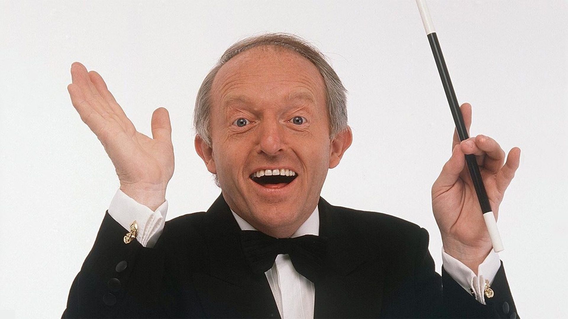 The Paul Daniels Magic Show background