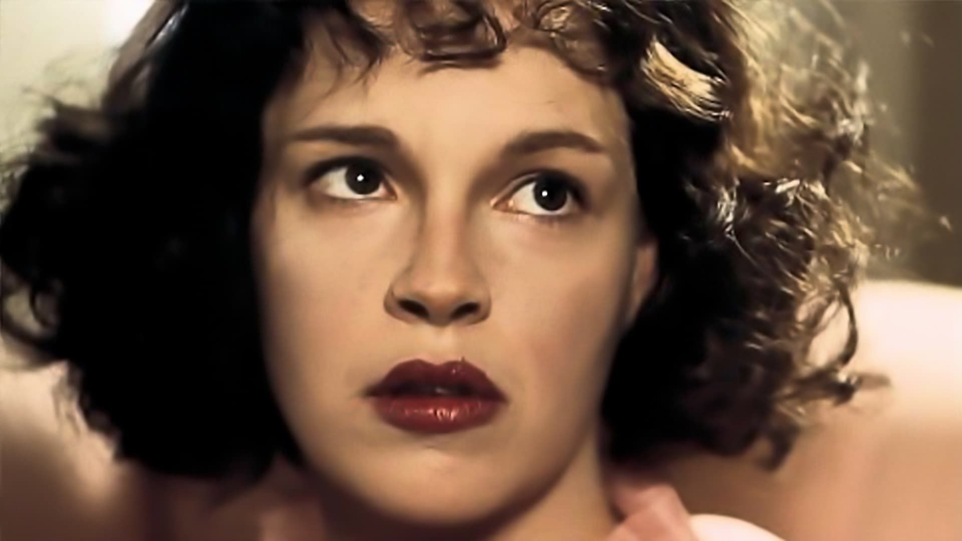 Life with Judy Garland: Me and My Shadows background