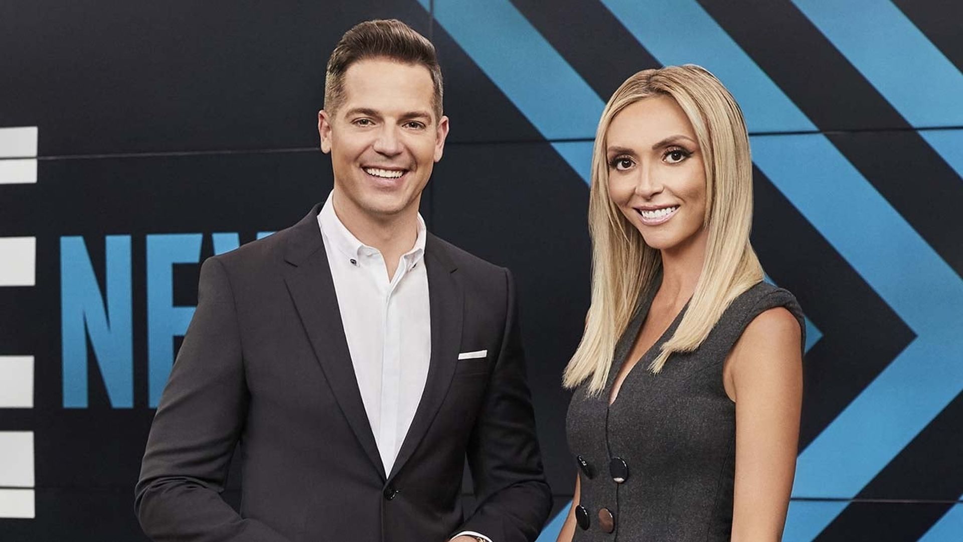 E! News Daily background