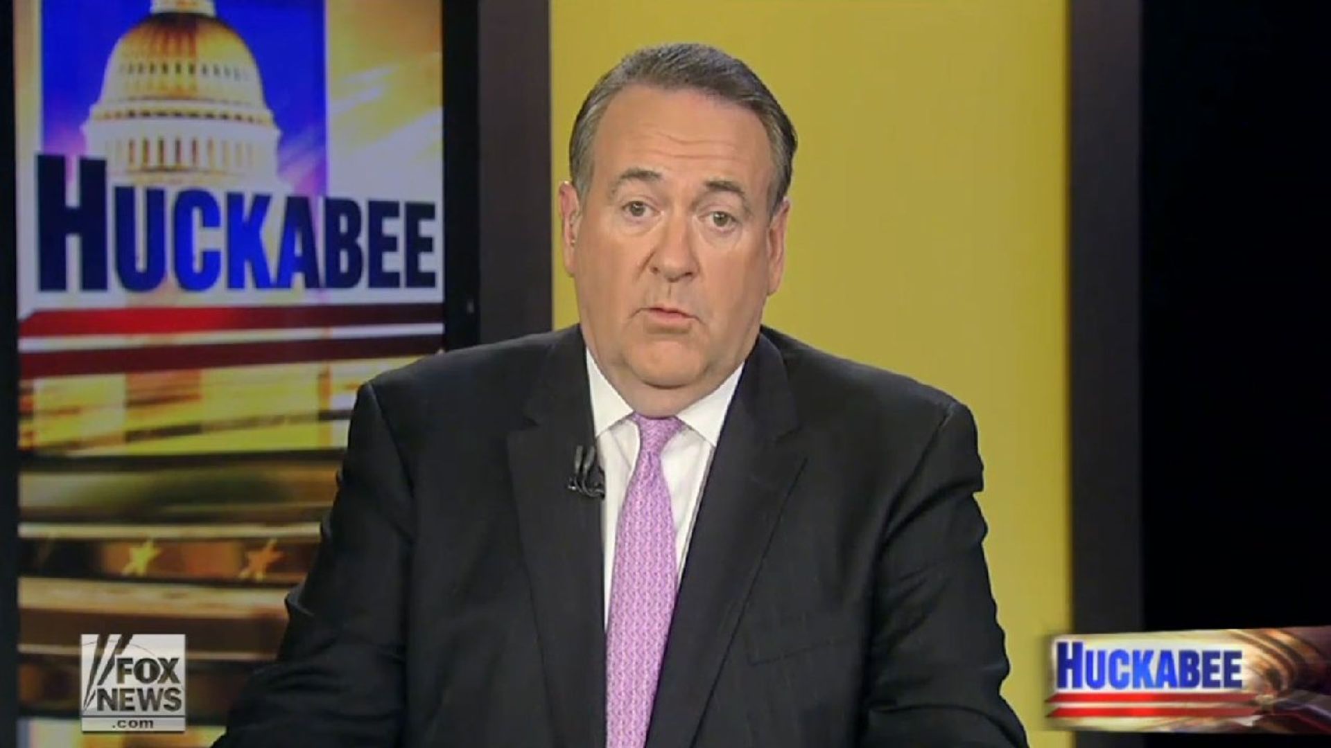 Huckabee background