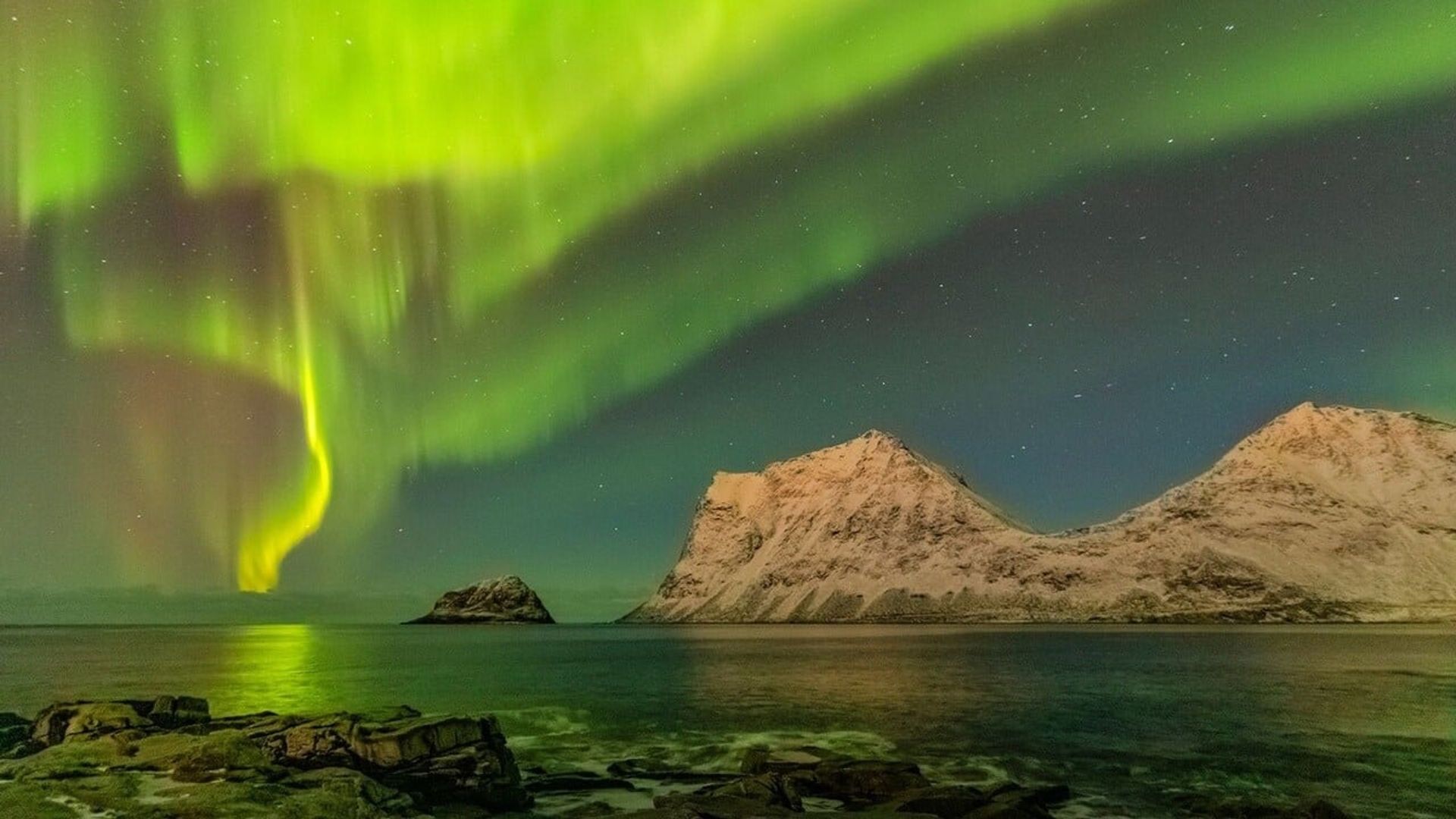 Land of the Far North background