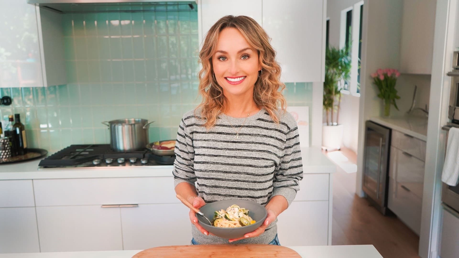 Giada at Home background
