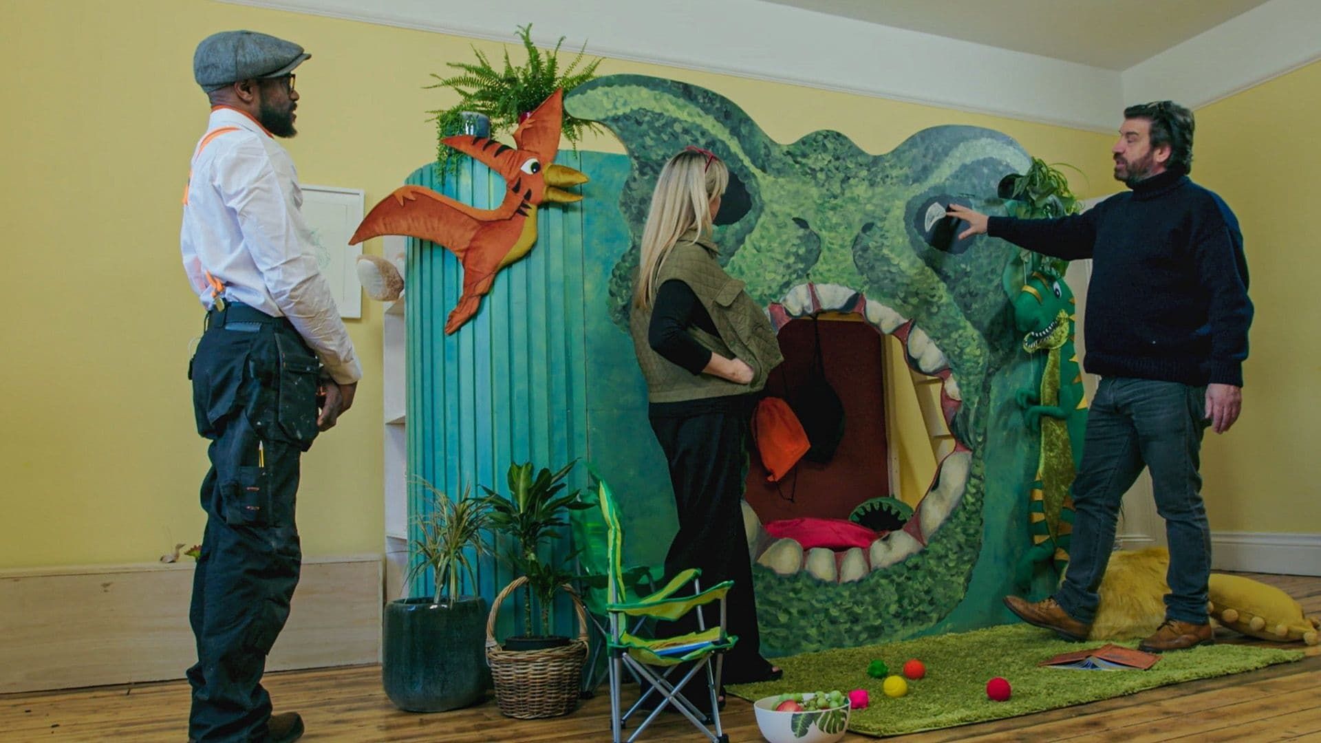 Nick Knowles' Better Homes background