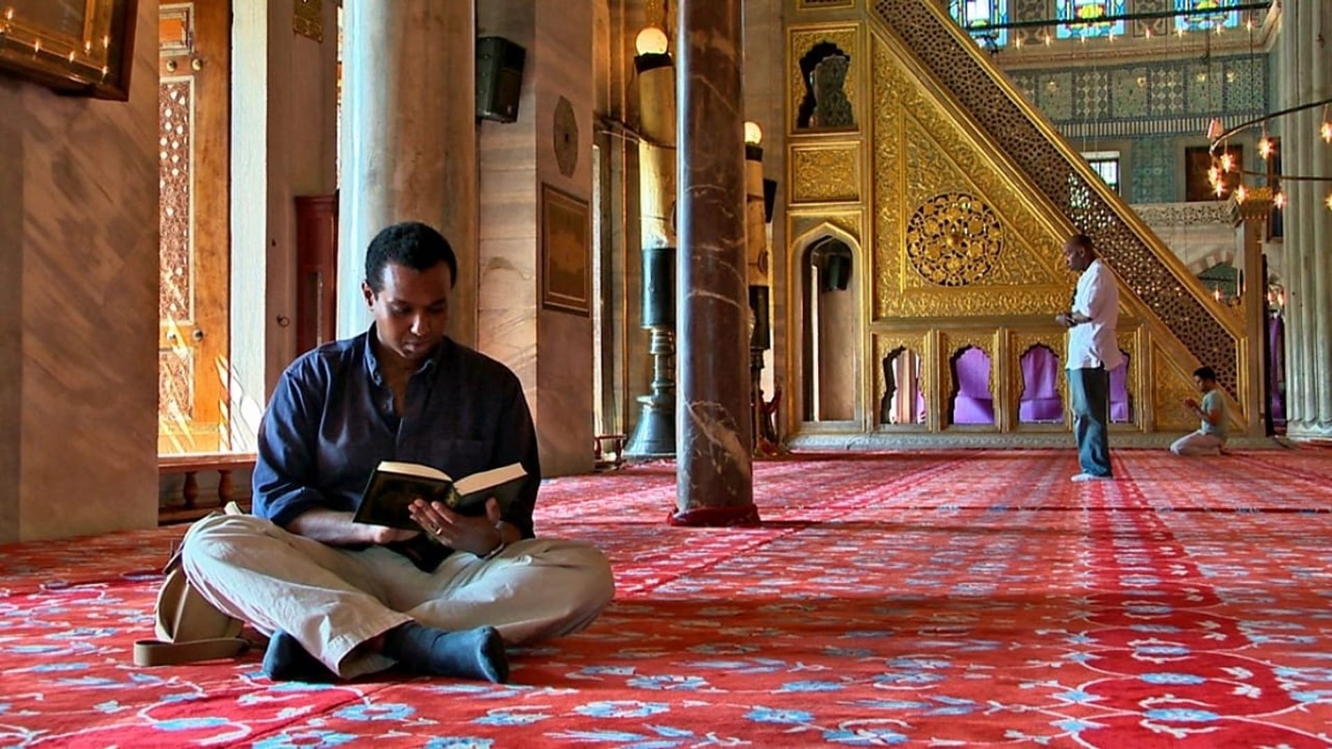 The Life of Muhammad background