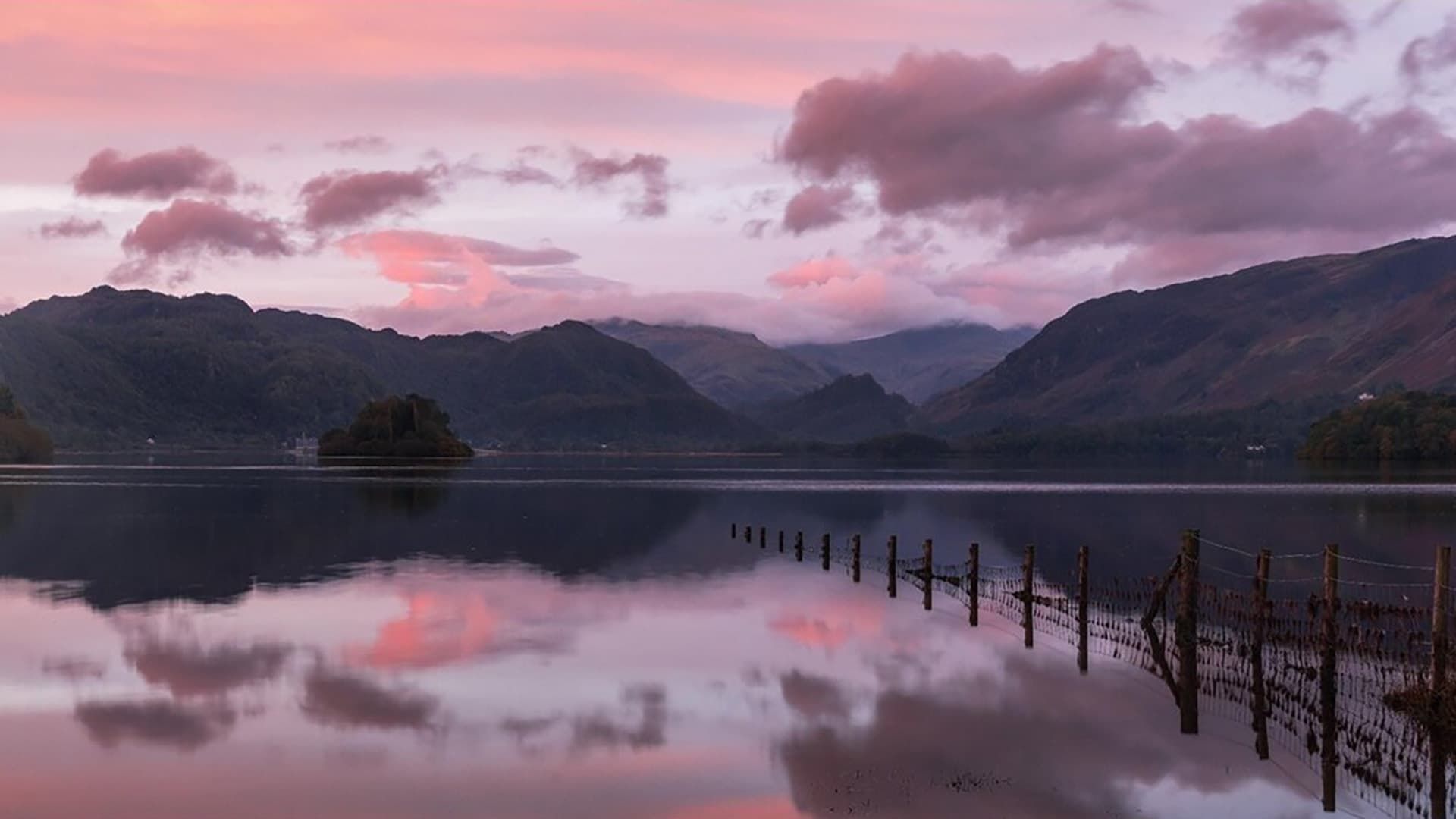 The World's Most Beautiful Landscapes background